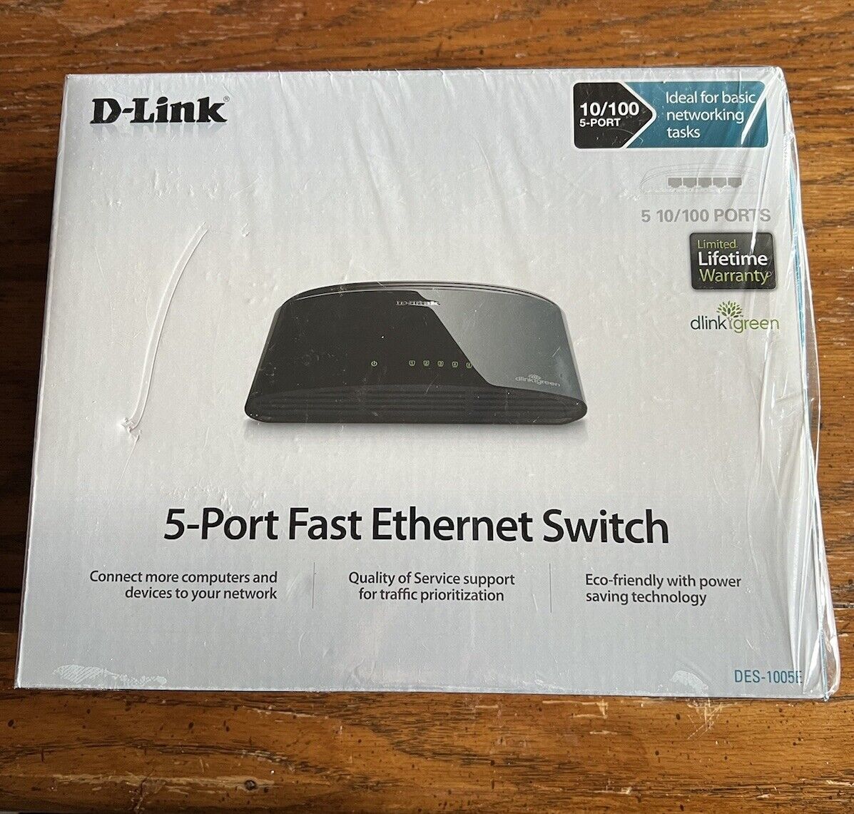 D-Link  DGS (DGS-1008G) 8-Ports External Ethernet Switch Open Box