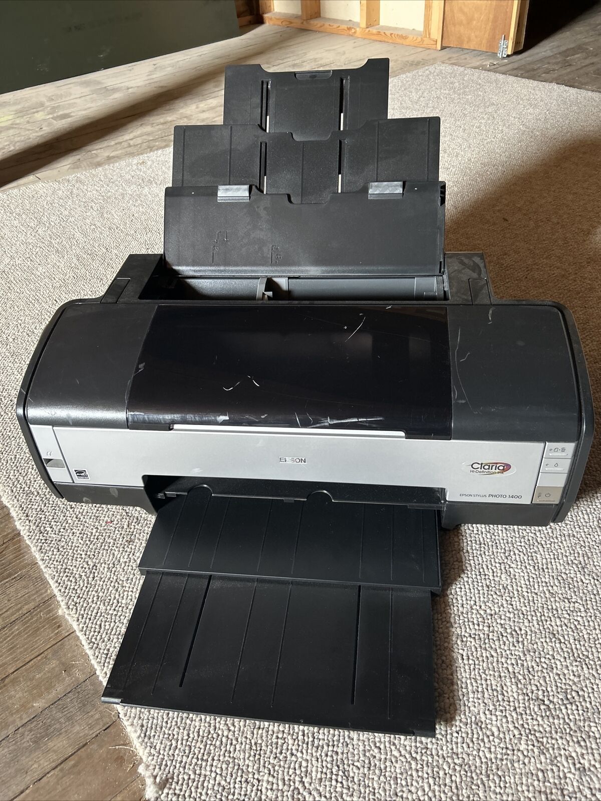 Epson Stylus Photo 1400 Wide-Format Color Inkjet Printer  Works