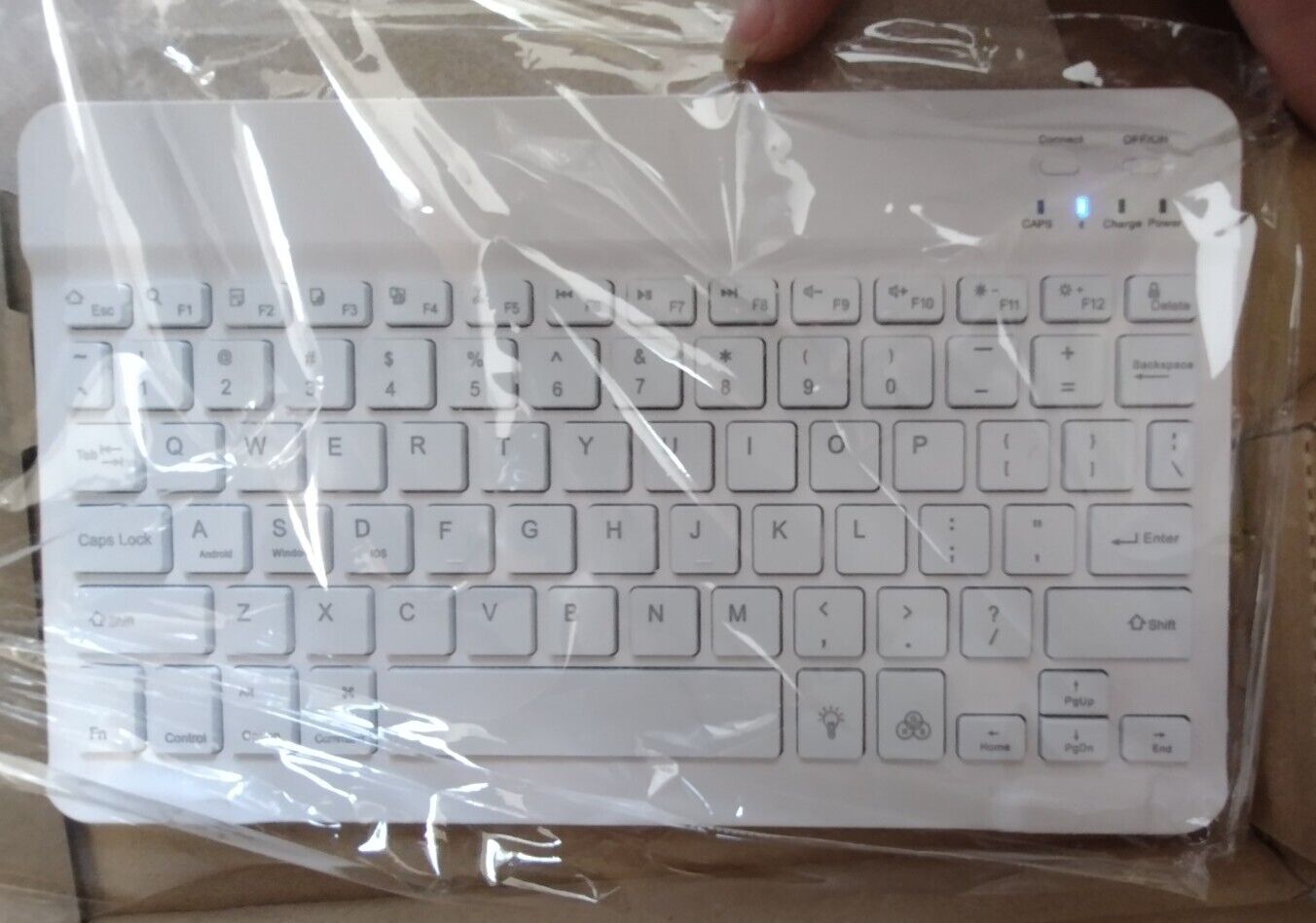 Universal Bluetooth Wireless Keyboard For Apple /Android/Windows/IOS 