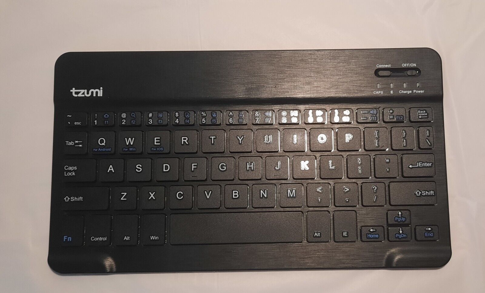 Tzumi Tablet Keyboard, Bluetooth Keyboard, Tablet Keyboard