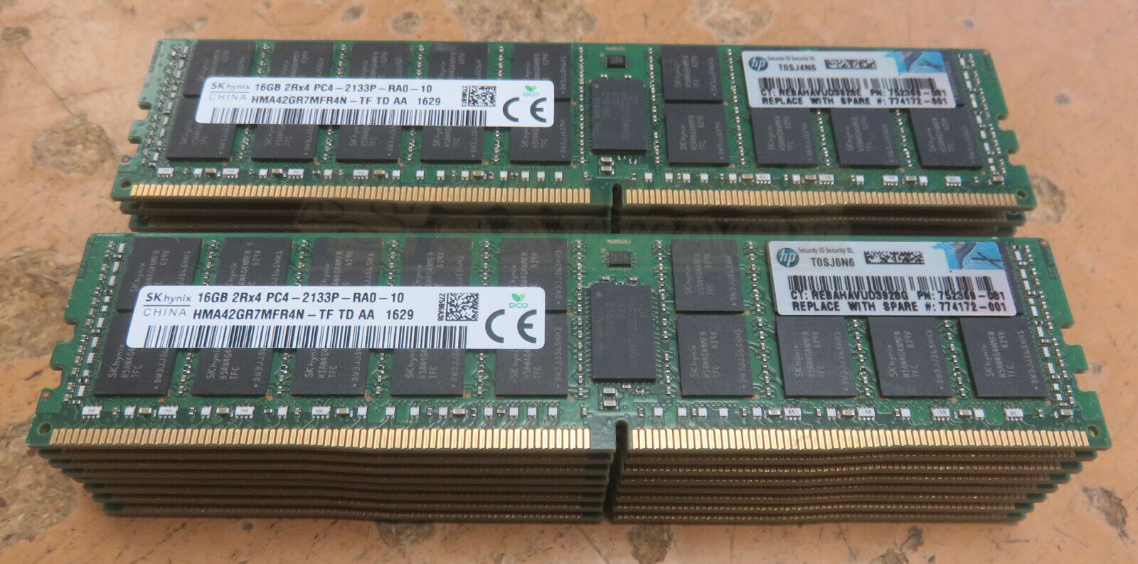 HP Hynix 16 x 16GB DDR4-17000 (PC4-2133P) 2Rx4 288-Pin RDIMM Memory 774172-001