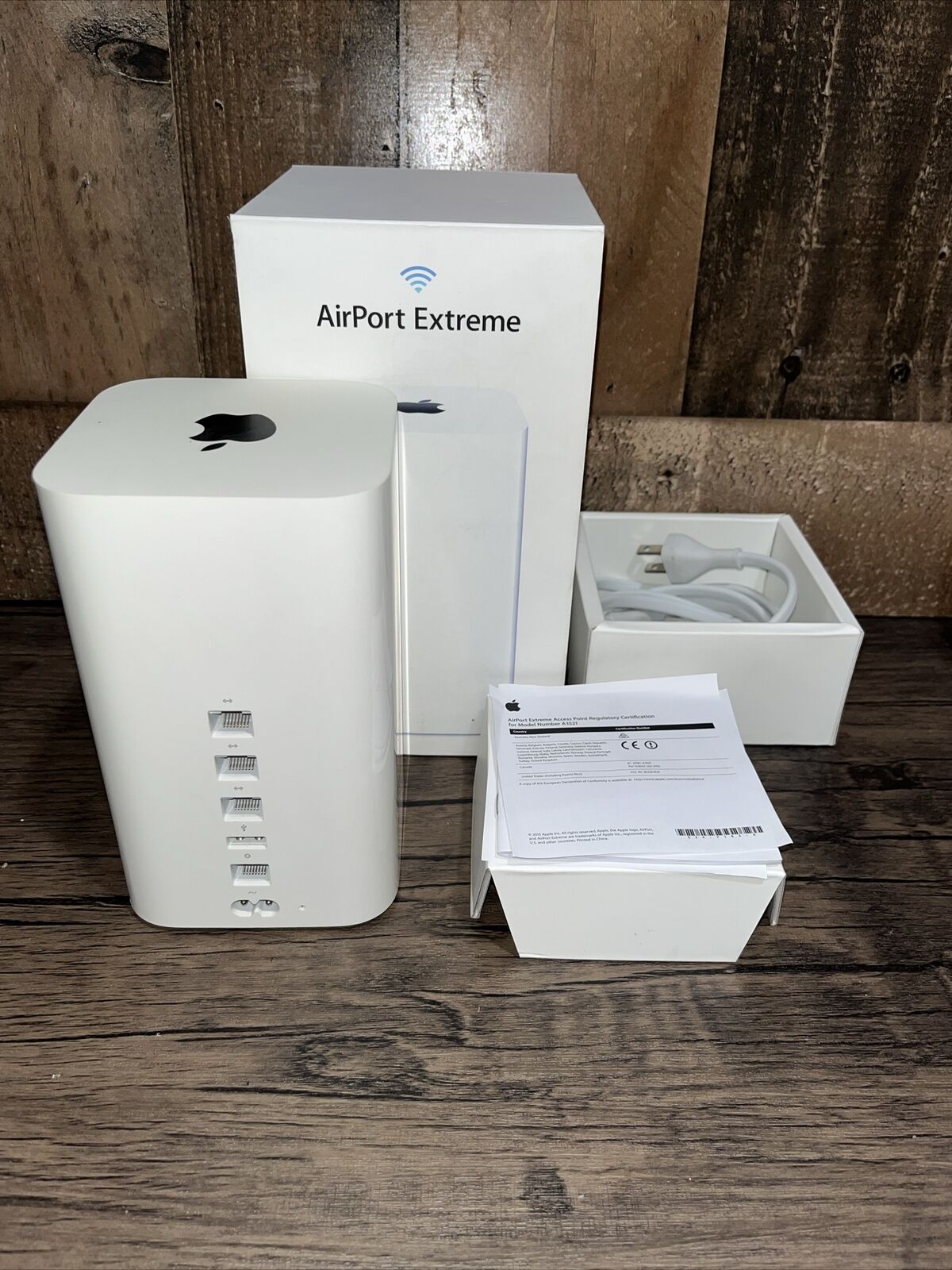 Apple A1521 Airport Extreme Base Station 6th Gen Wireless Router No Power Cord