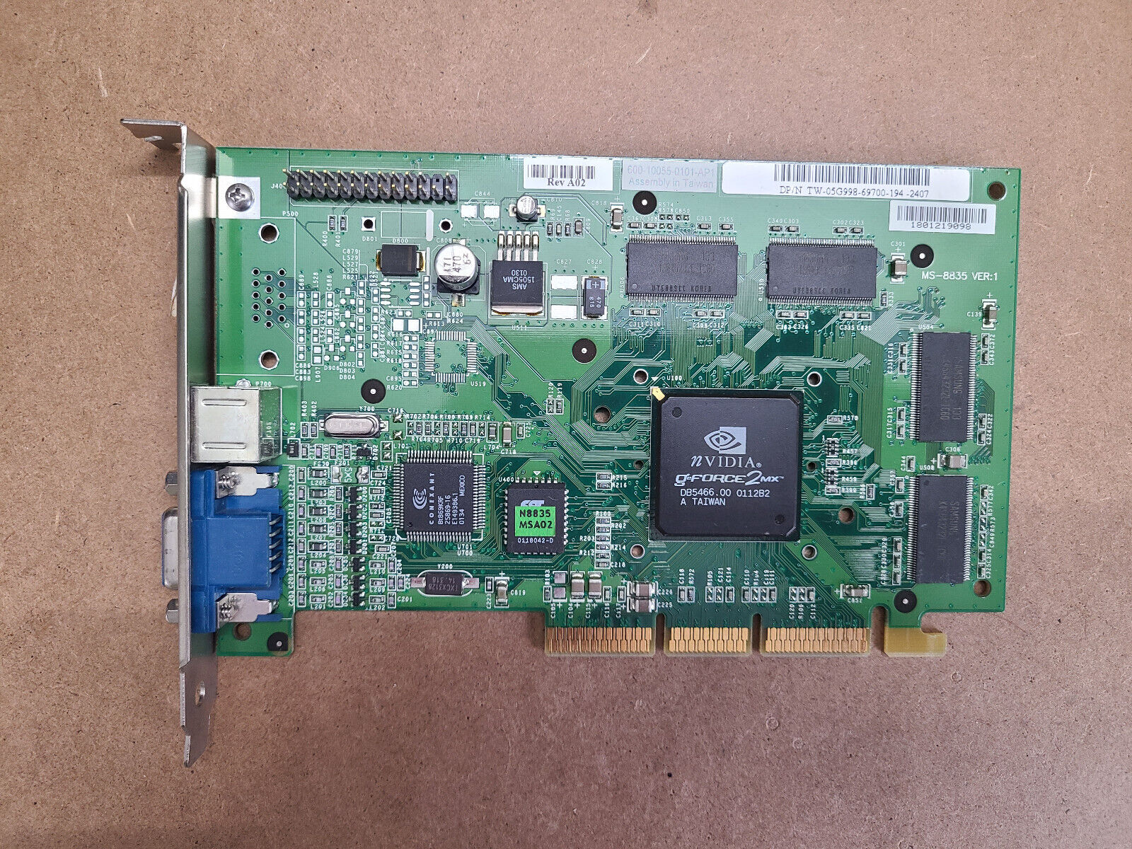 MSI NVIDIA GeForce2 MX (MS-8835) 32MB *128bit* SDRAM AGP Video Graphics Card