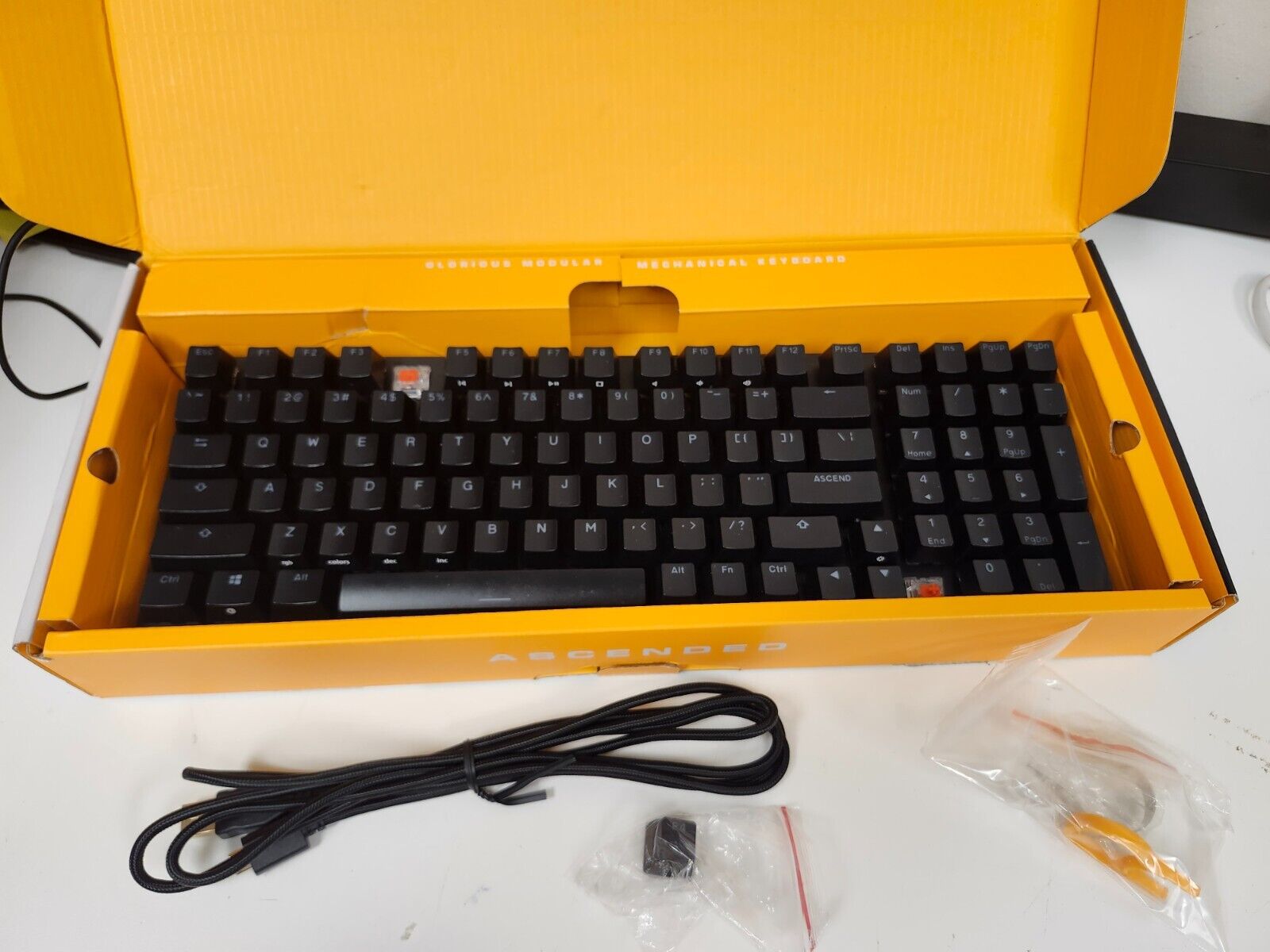 Glorious GMMK2 Pre-Built Full Size Modular Mechanical keyboard - Black #2