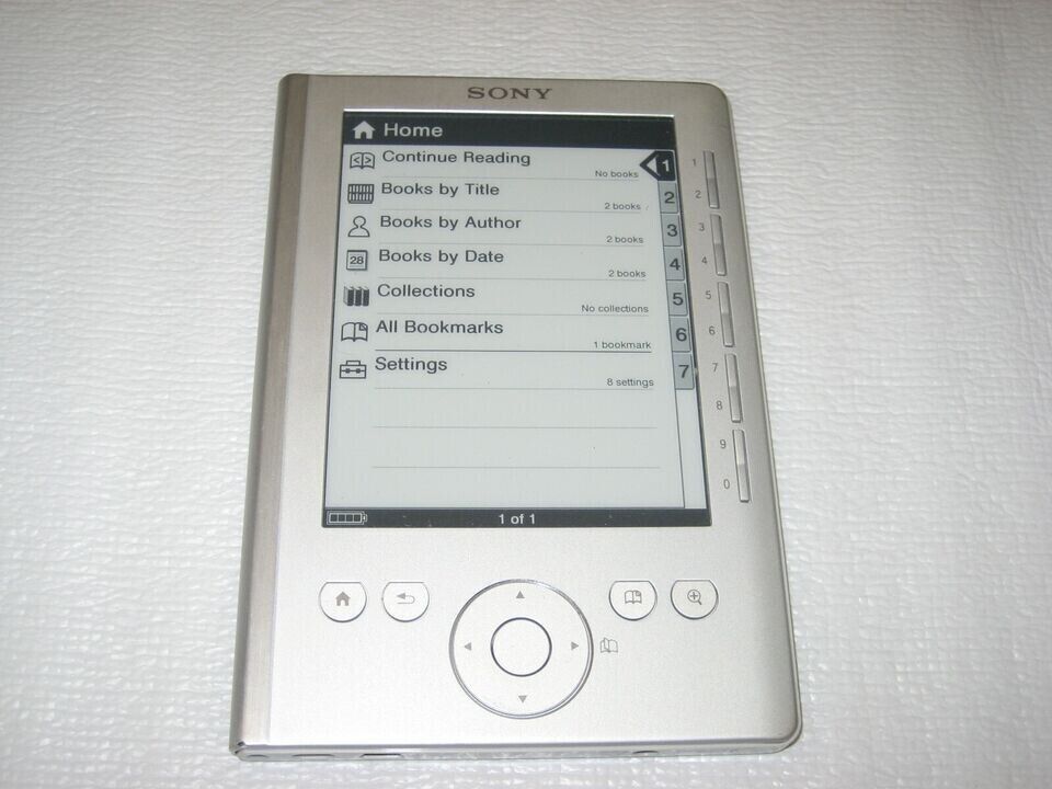 Sony Digital Book Reader PRS-300 500MB, 5in Pocket Edition