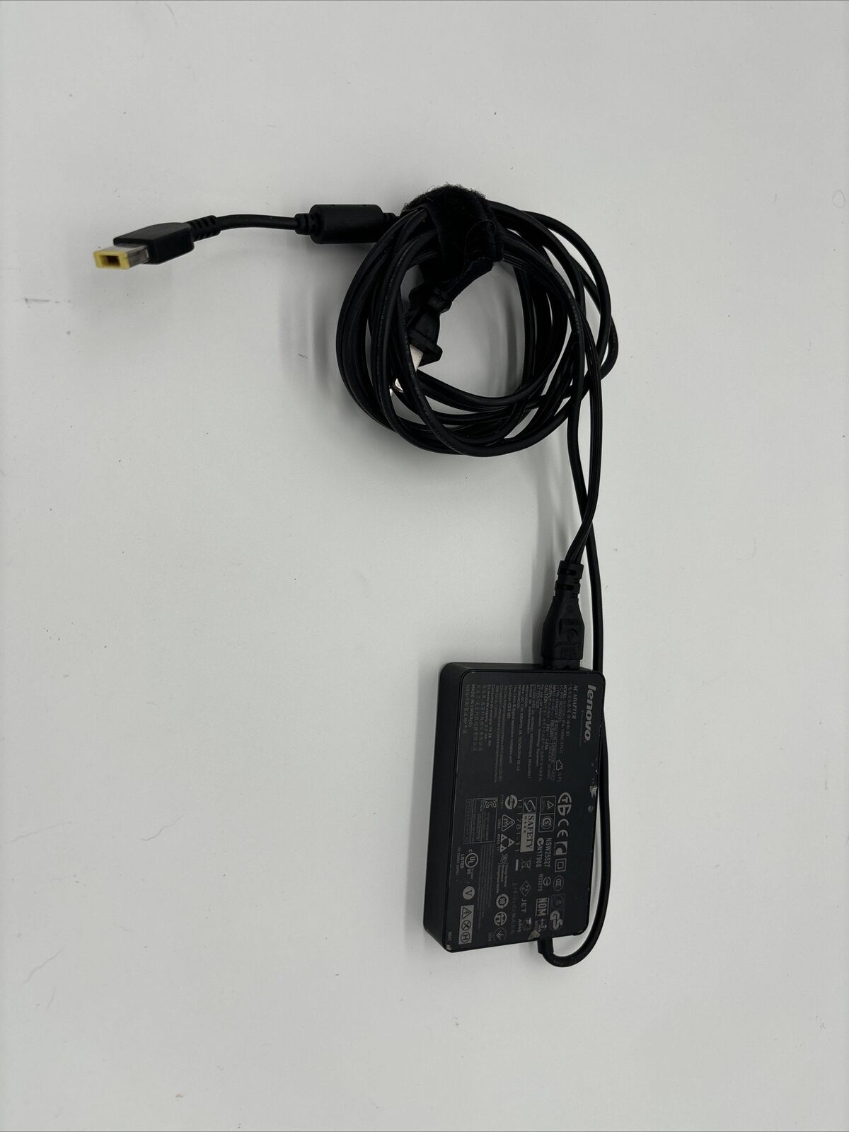 Genuine Original Lenovo 45N0267 45N0278 65W AC Power Supply Adapter Charger PSU