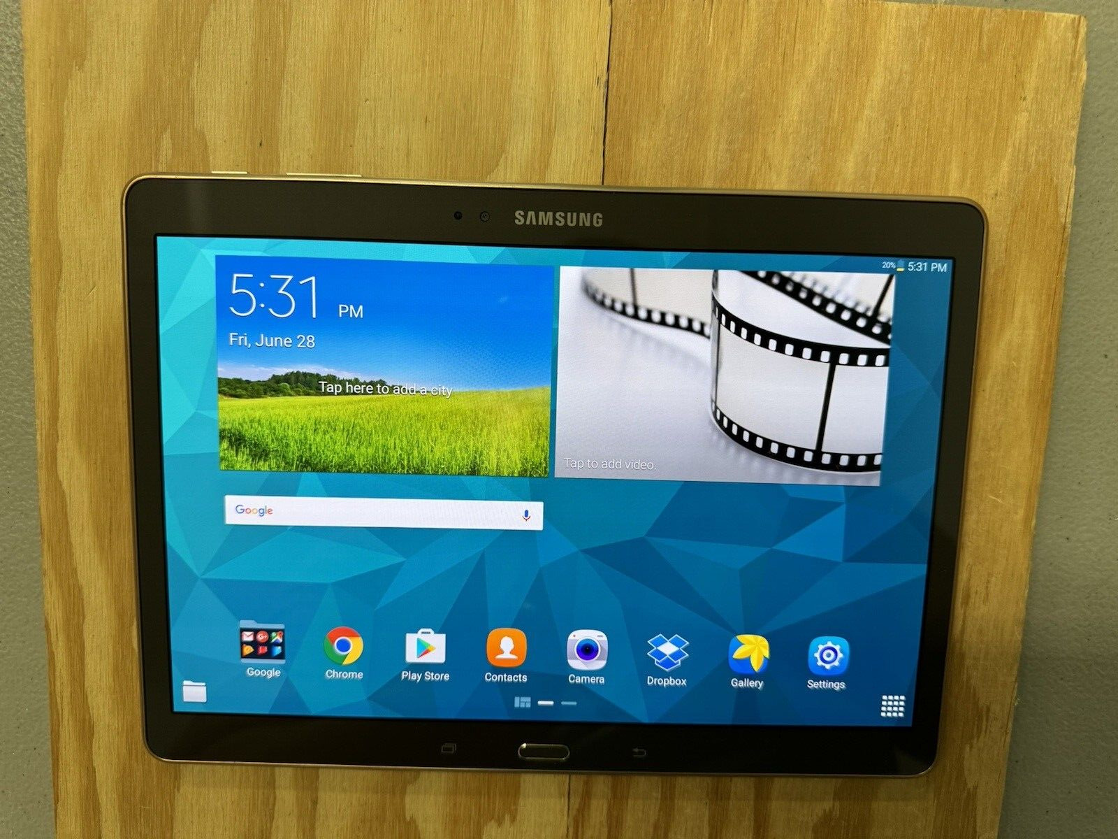 Samsung Galaxy Tab S SM-T800 32GB Wi-Fi Android 10.5