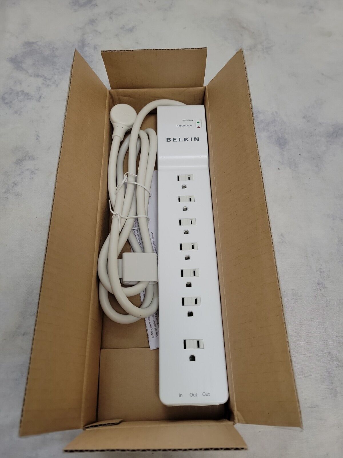 HP AG290AA Belkin BE107200-06 7-Outlet Surge Protector Power Strip