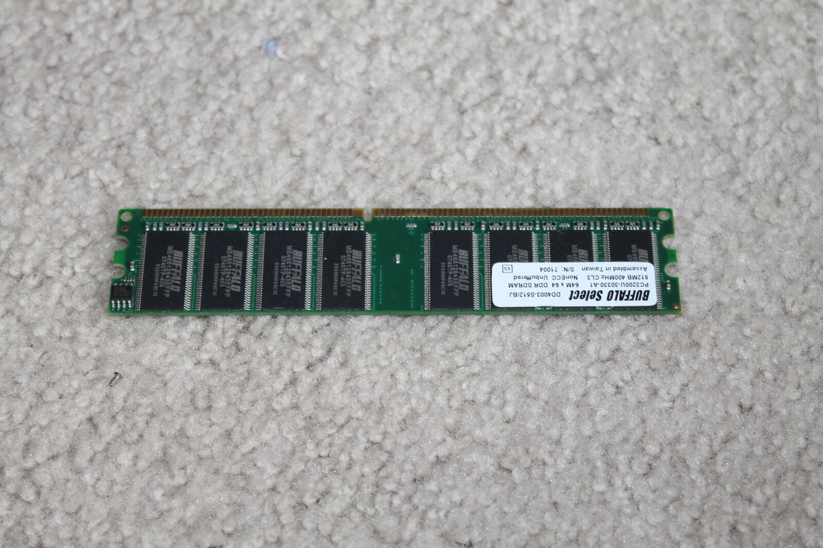 HP Compaq d330st Buffalo Select 512MB PC3200 400MHz DDR DIMM RAM Me