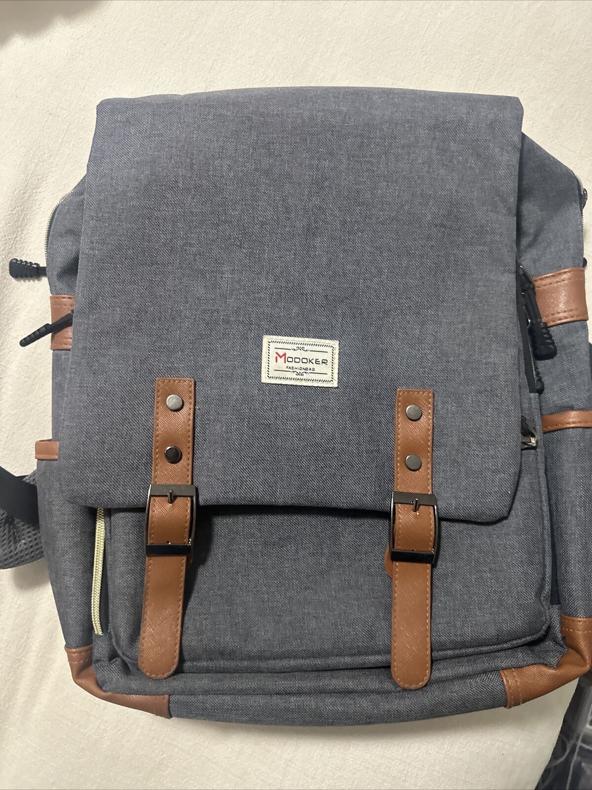 Modoker Vintage Laptop Backpack for Women Men,School College Backpack Read