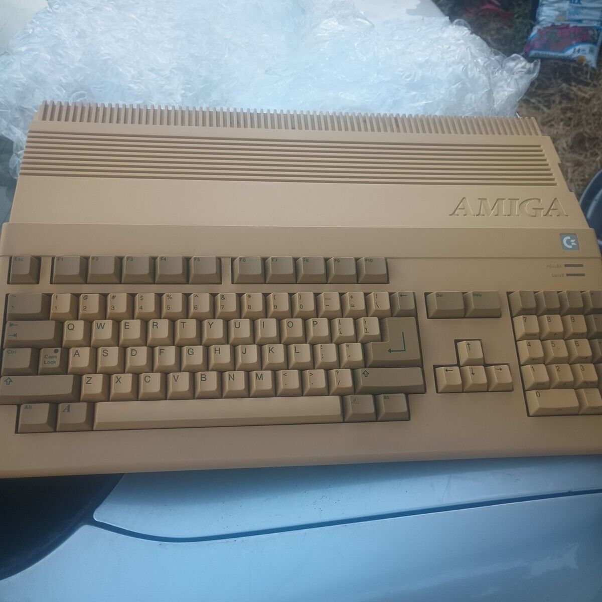 Vintage Commodore Amiga 500 Computer  Model A500/ untested/ Brown As Is For Part