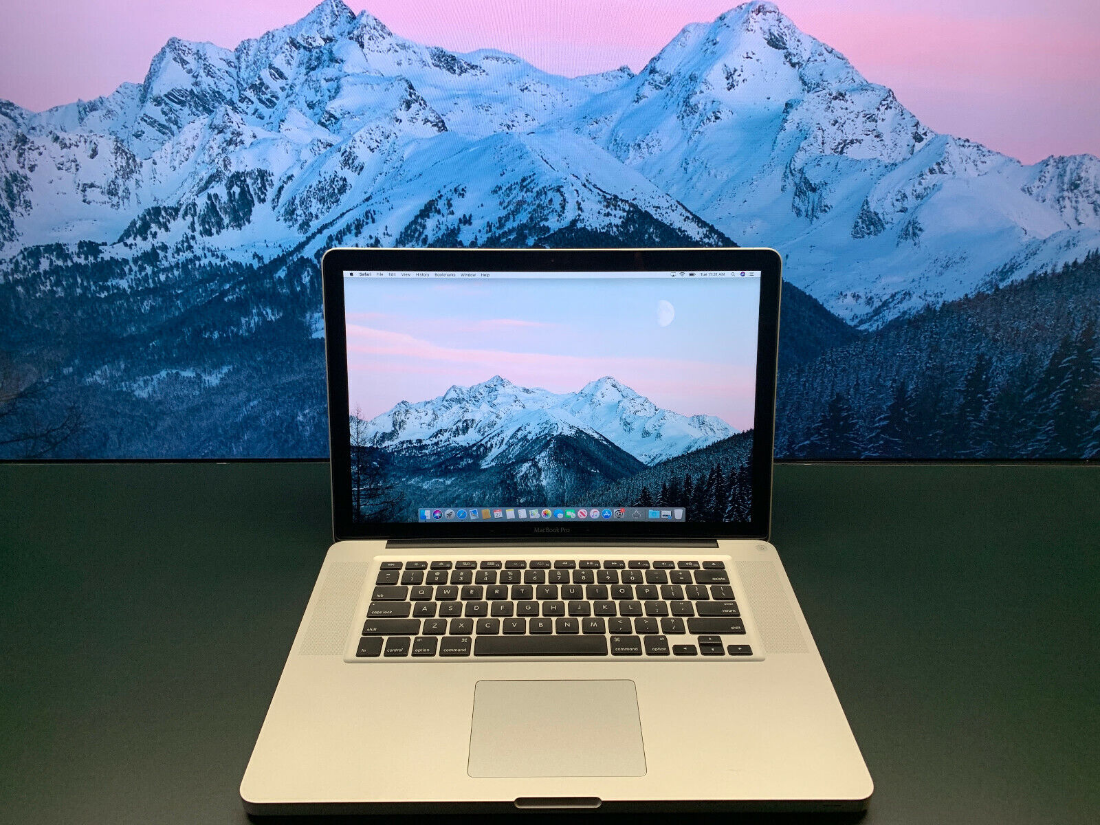 EXCELLENT Apple MacBook Pro 15 Laptop / 3.5GHz Quad Core i7 / 16GB RAM 1TB SSD