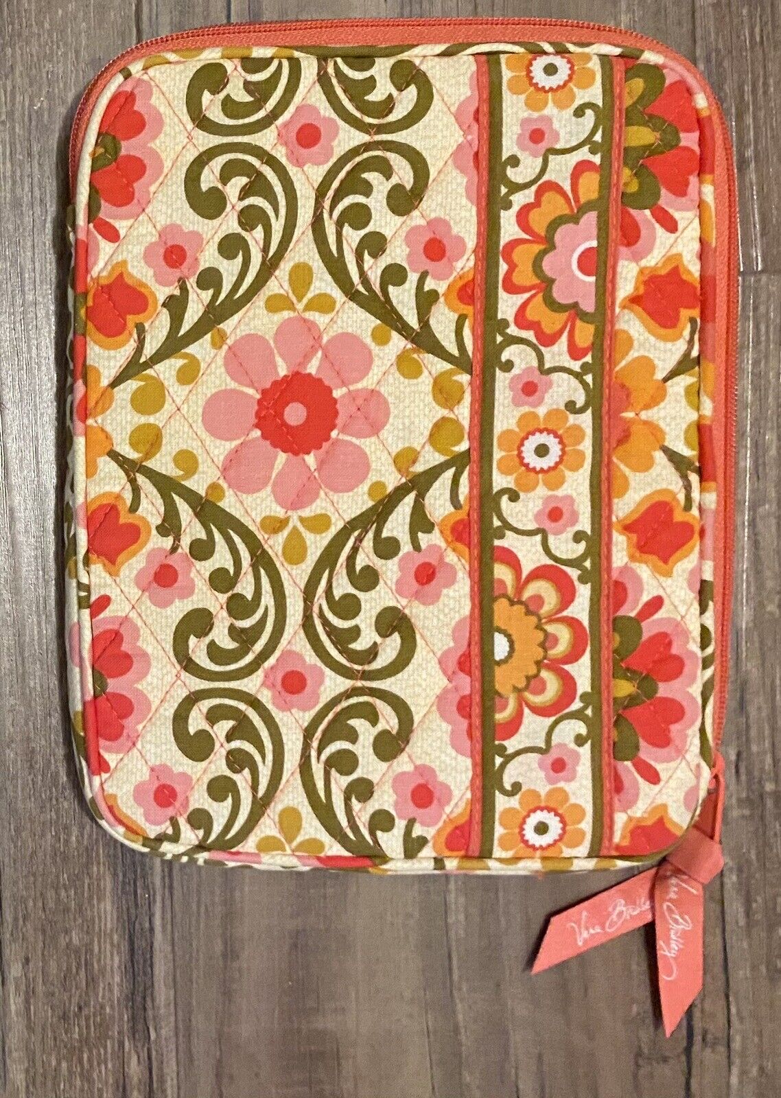 VERA BRADLEY Folkloric Tablet Ipad E Reader Quilted Padded Book Case Sleeve