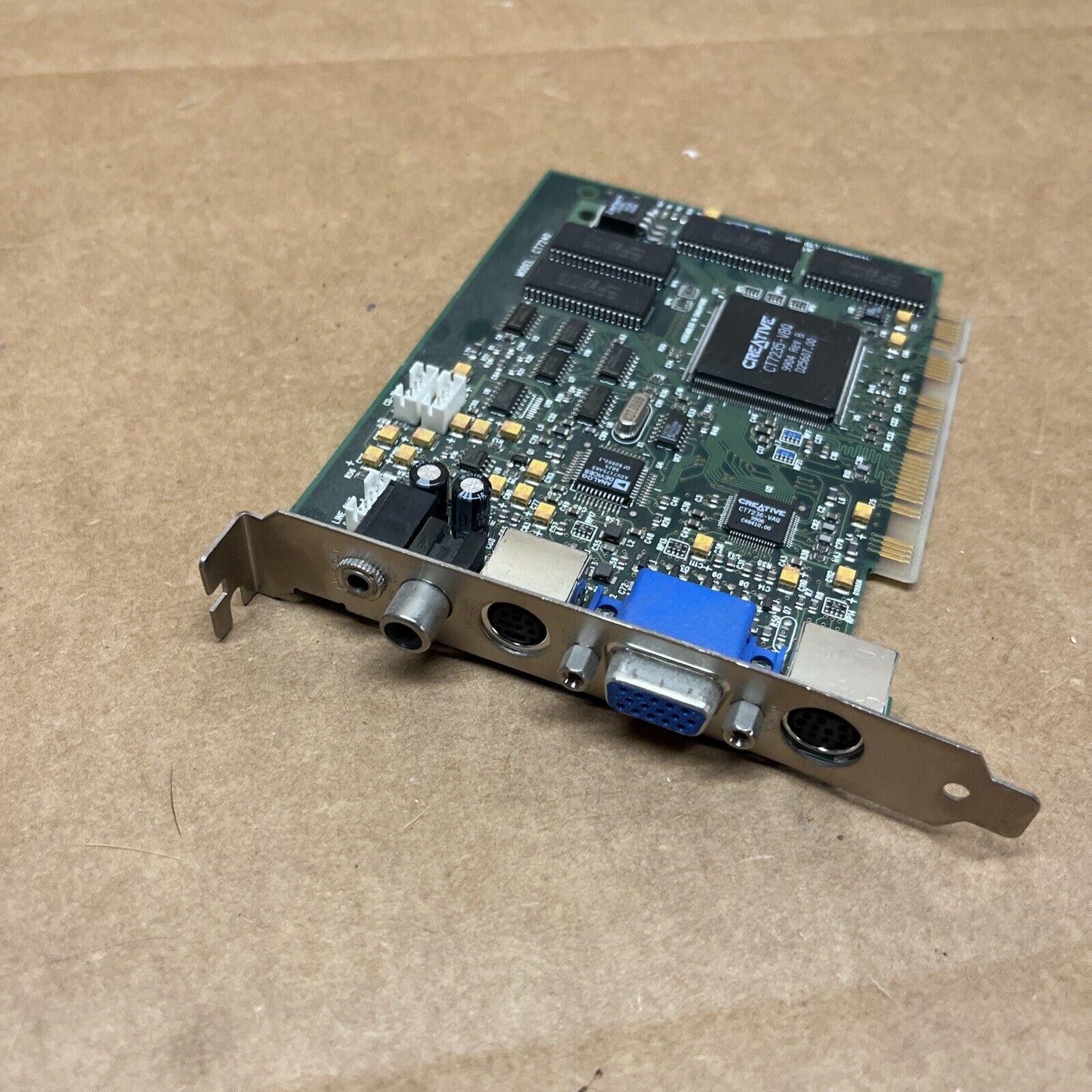 CREATIVE LABS CT7240 VIDEO DECODER PCI GRAPHICS CARD