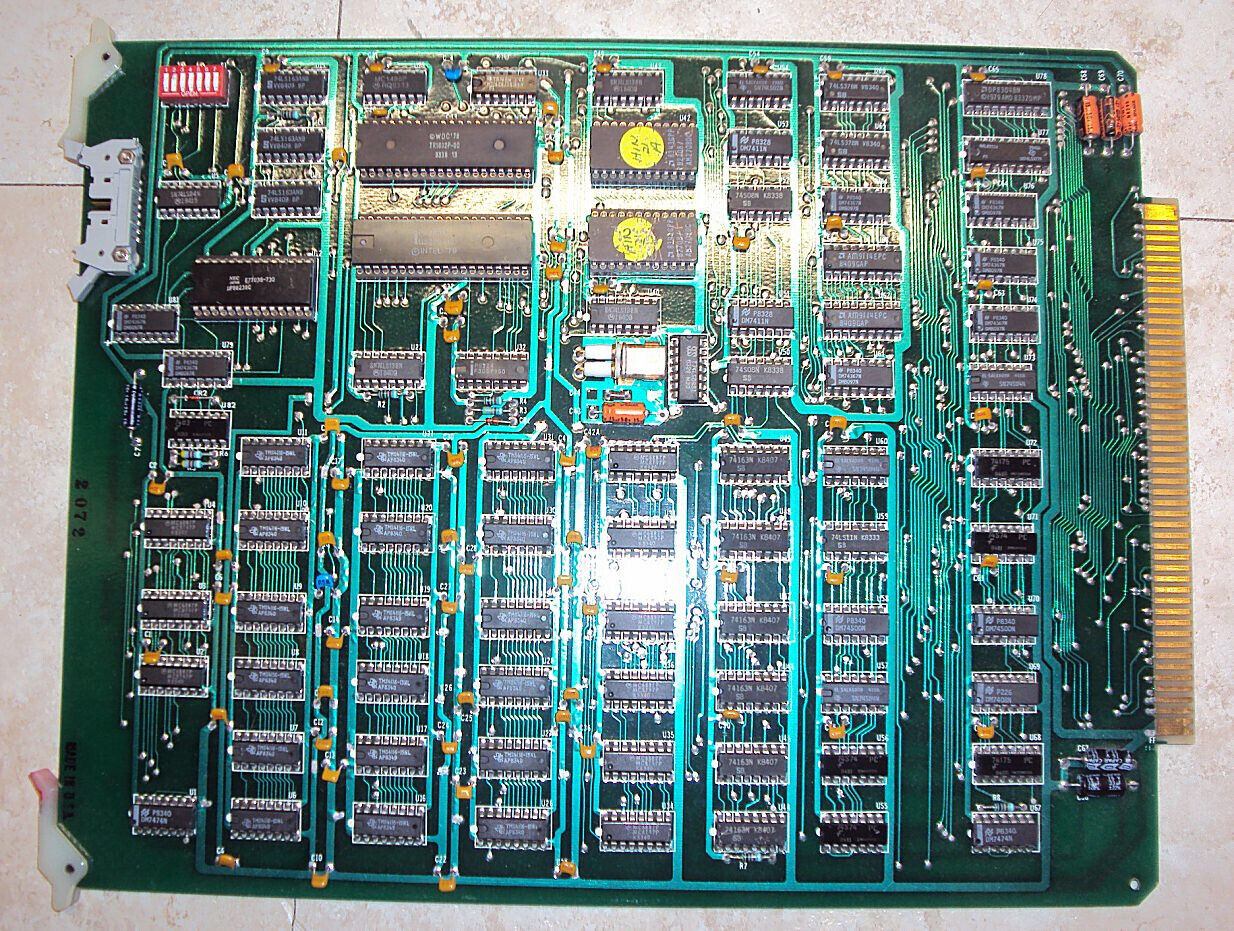 Intel 8080 based computer board late 1970\'s with Eprom and 4116 Dram and Floppy