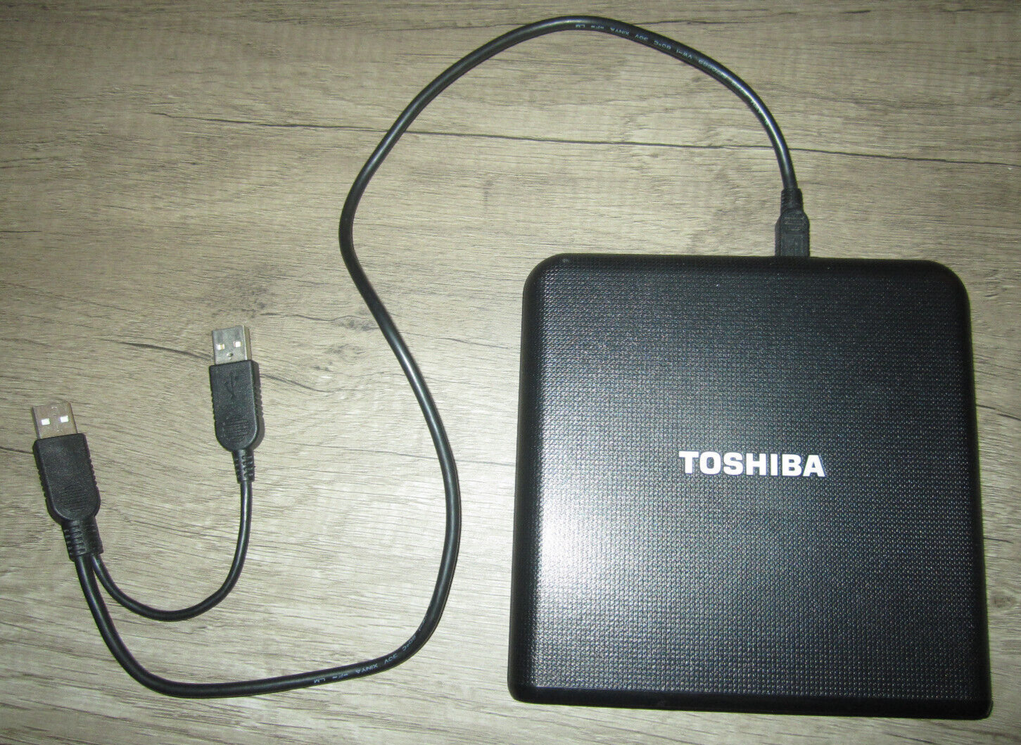 Toshiba Portable SuperMulti Drive, Model No. PA3834U-1DV2    CD or DVD drive