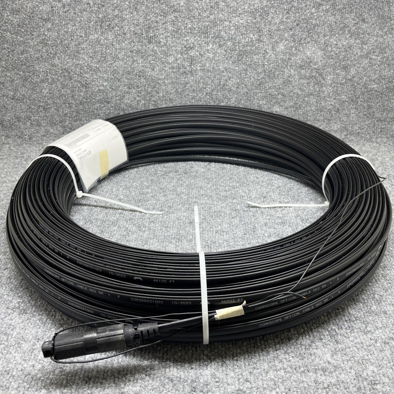 400ft CommScope FHD-HJ1B-0400F Fiber Drop Cable Assembly Locatable Flat SC/APC