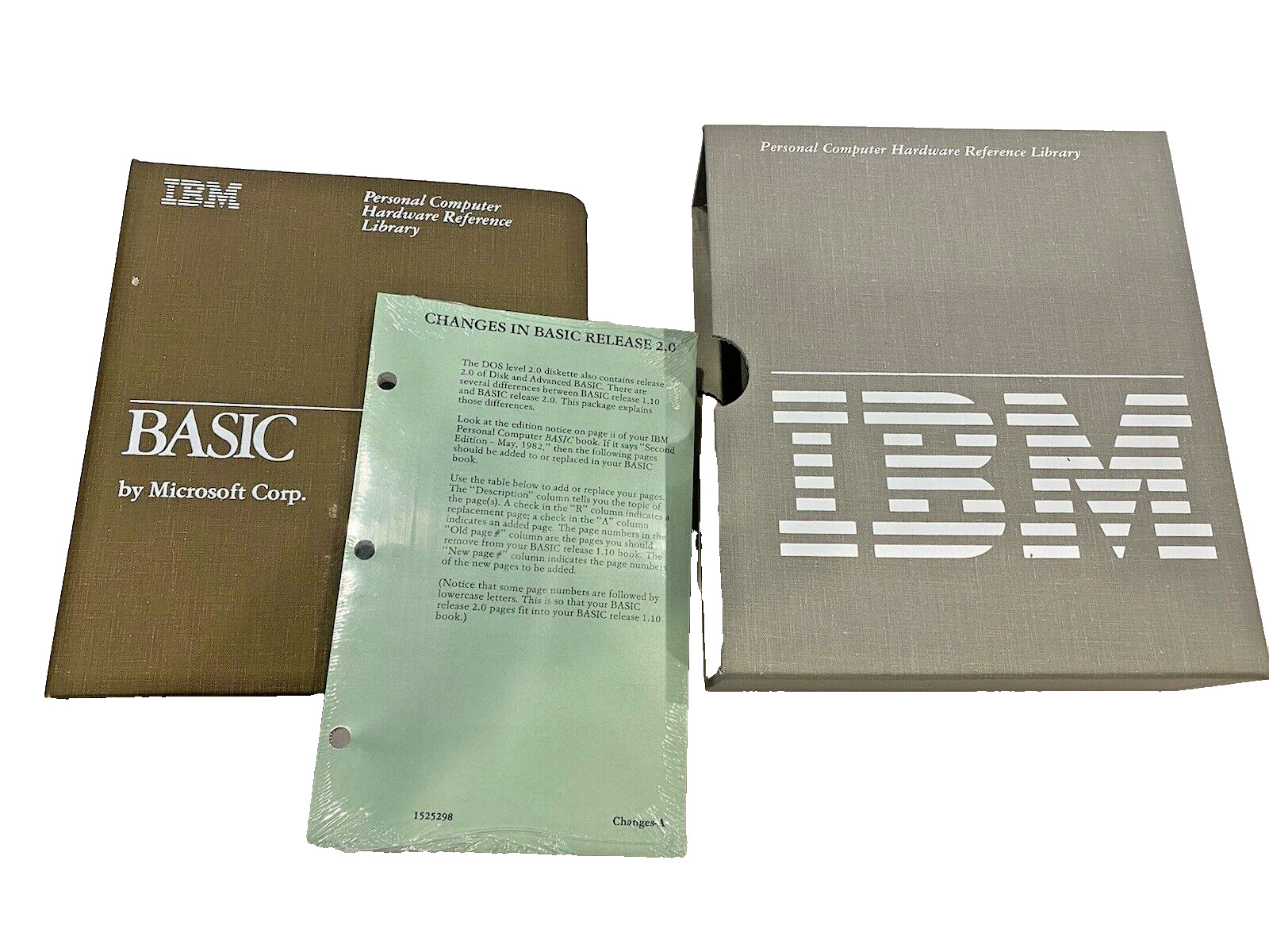 1982 IBM Basic Version 1.10 & 2.0 Update pages PC Hardware- Reference- Microsoft