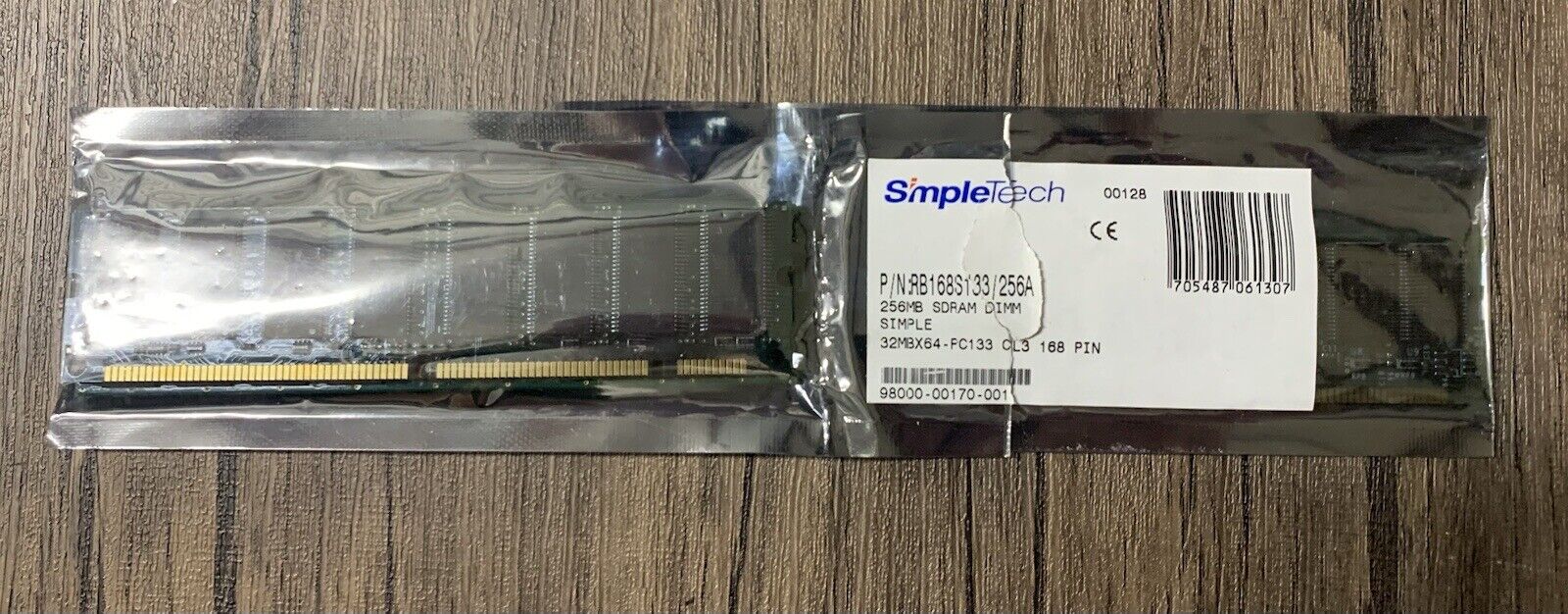 2 x NEW SIMPLETECH 256MB-PC133 168 PIN SDRAM DIMM
