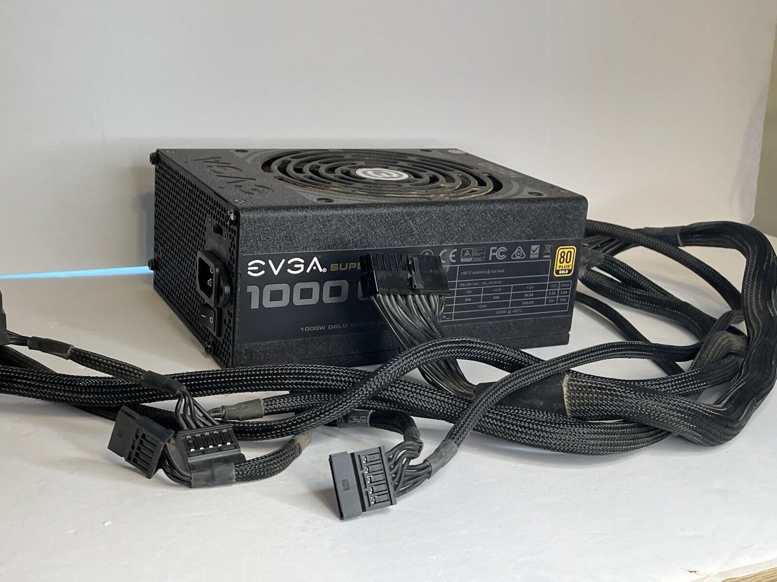 EVGA 120-G2-1000 SuperNOVA 80Plus Gold 1000W Power Supply with cables