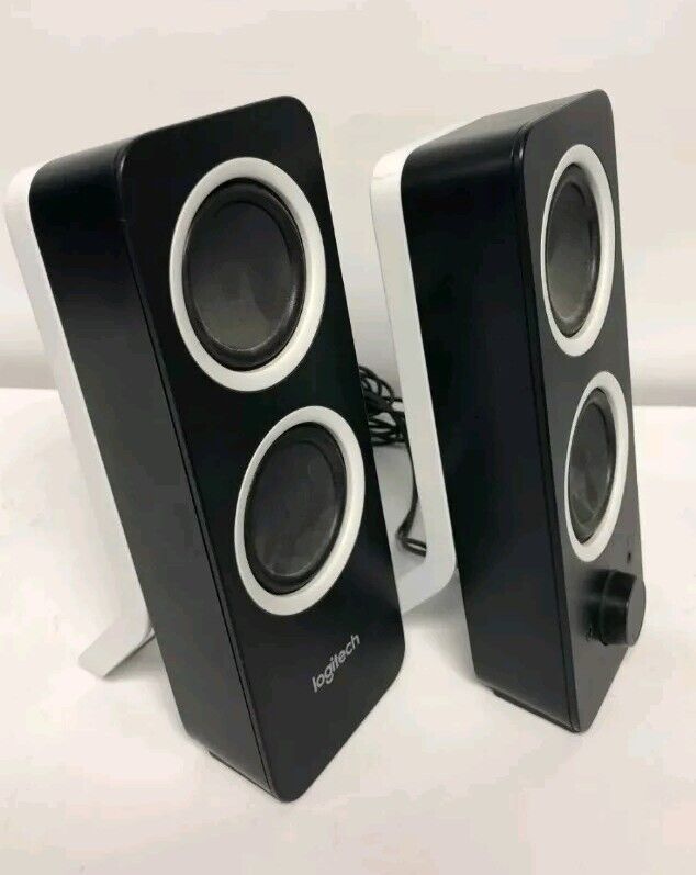 Logitech Z200 Multimedia Speakers S-00135