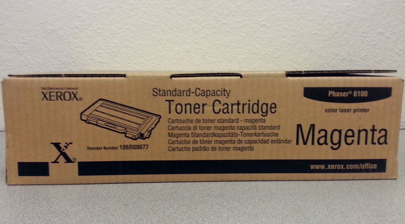 GENUINE Xerox 106R00677 Magenta Toner Cartridge Phaser 6100 NEW IN OEM BOX