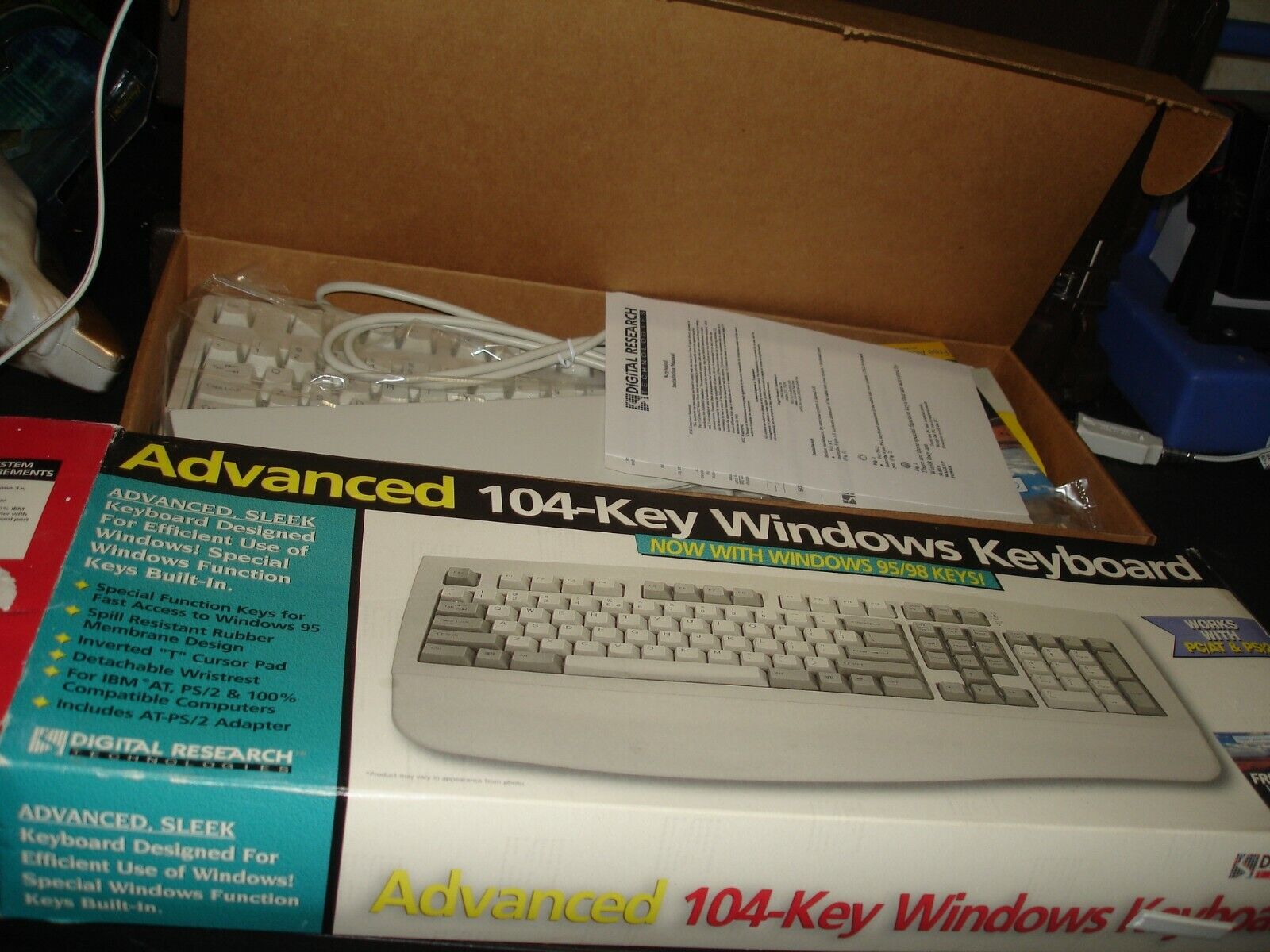 Vintage  Digital Research  Advanced 104-Key Windows Keyboard bin 445