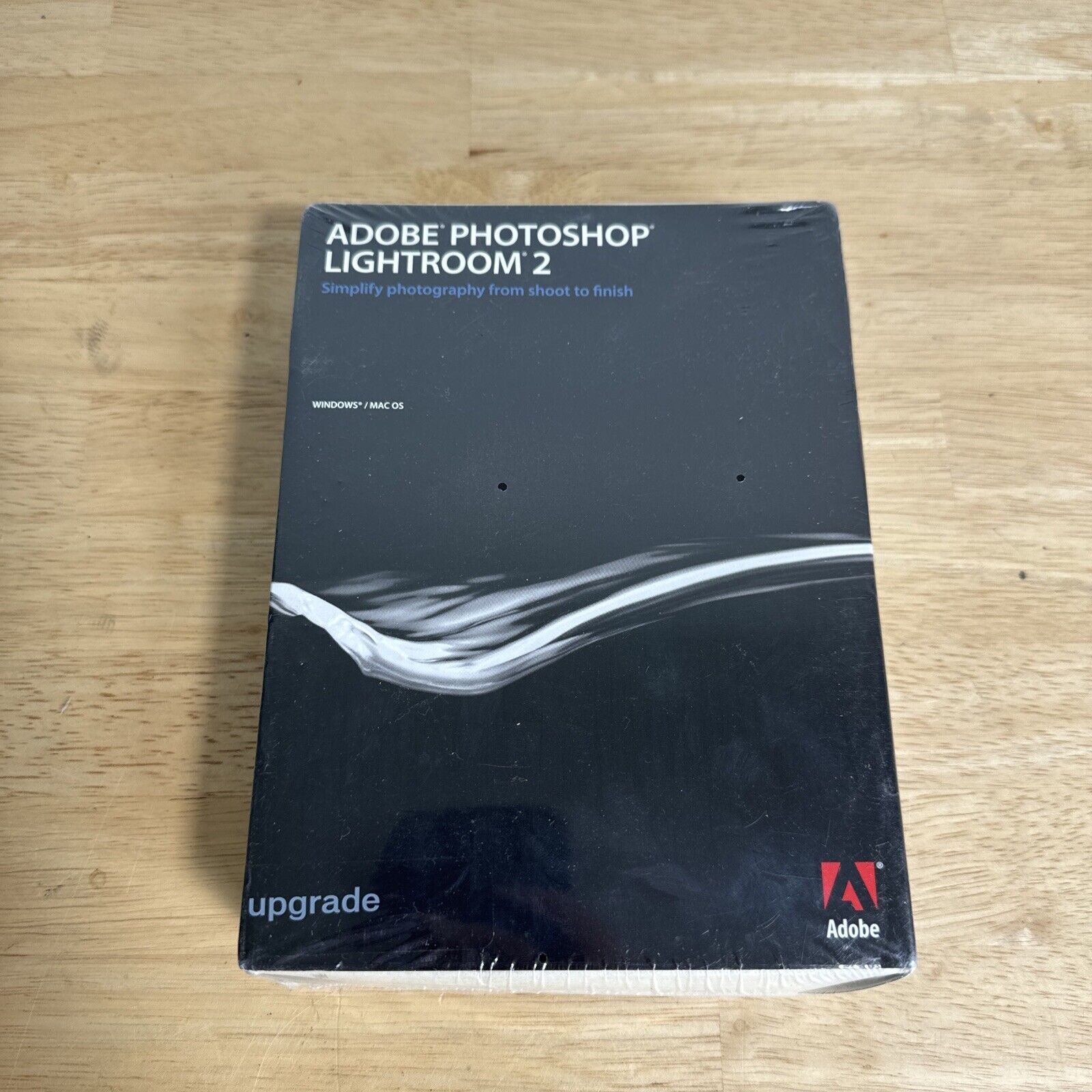 Adobe Photoshop Lightroom 2 PC Mac Software in Case with Serial Number New 