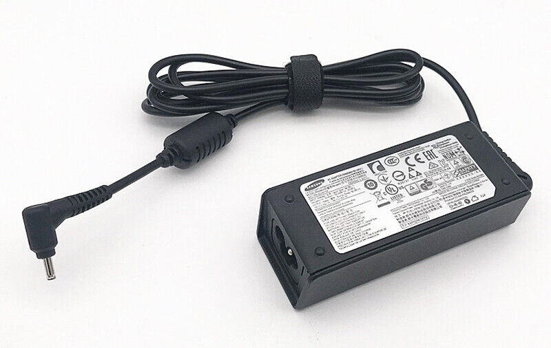 Original Samsung 40W Power Adapter 19V 2.1A Laptop Charger A13-040N2A AD-4019A