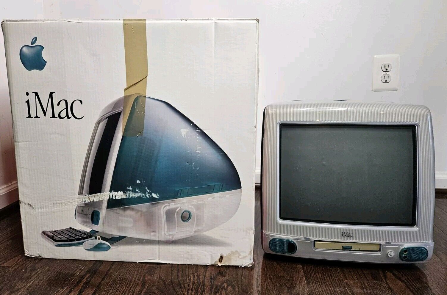 1998 Apple iMac G3 Teal Vintage Apple IMAC  Computer W/ OG Box, Powers On *READ*