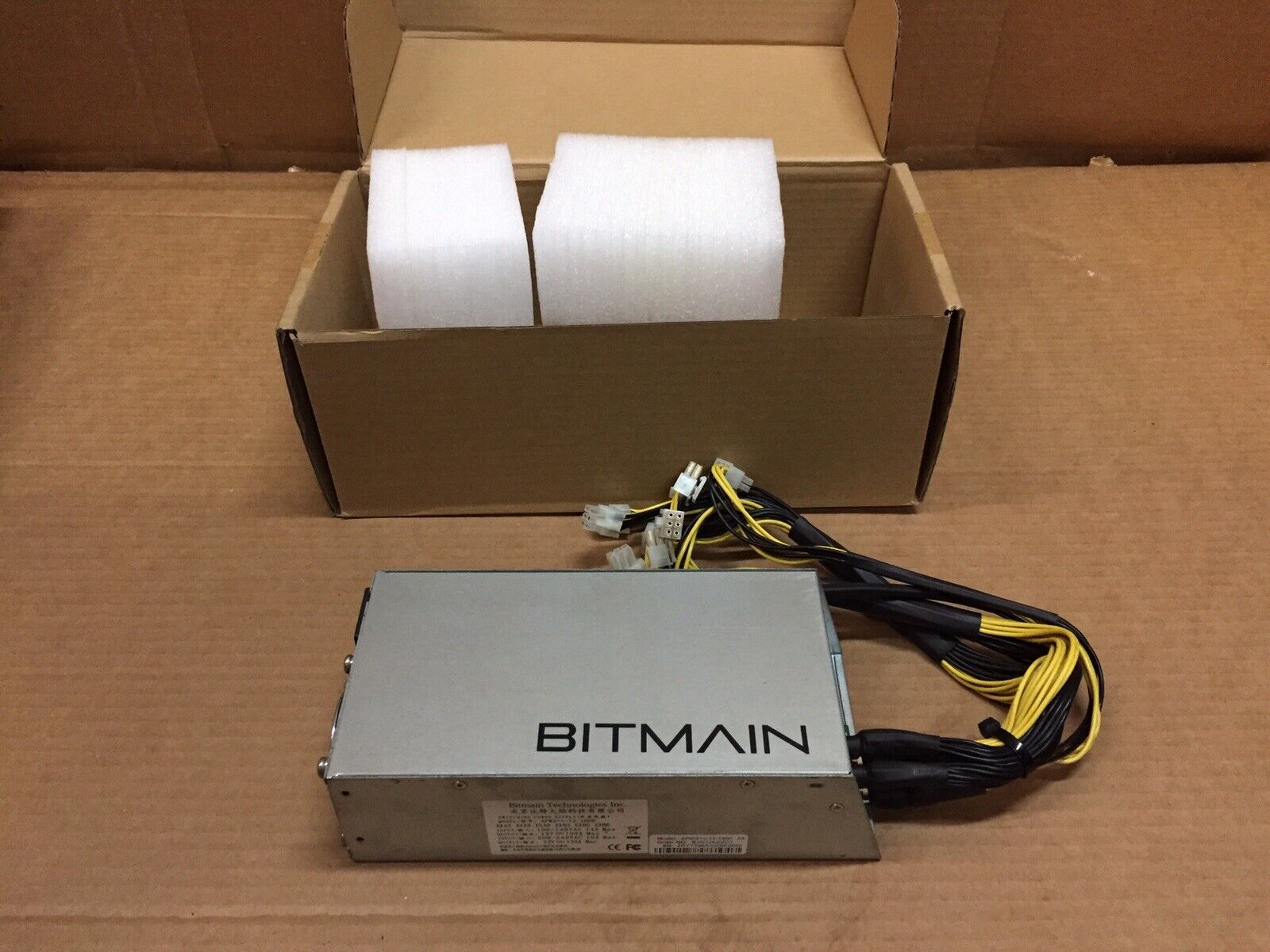 Bitmain APW3++-12-1600  Power Supply 1600W  110/220 VOLT