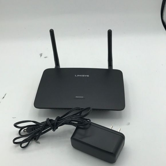 Linksys RE6500 Dual-Band Wi-Fi Extender Works Great