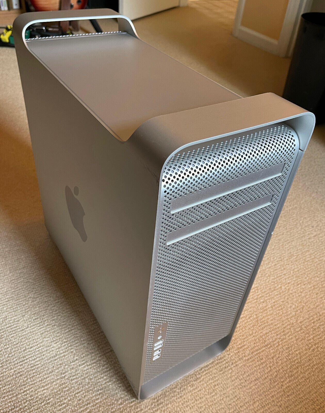 Mac Pro 12-Core 128GB 8TB - Radeon Sapphire RX580 8GB GPU - Mid-2010 - Mojave
