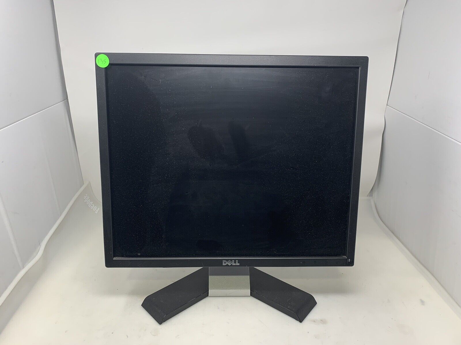 Dell Model P1917S Black Widescreen Flat Panel LCD Monitor 32124F12