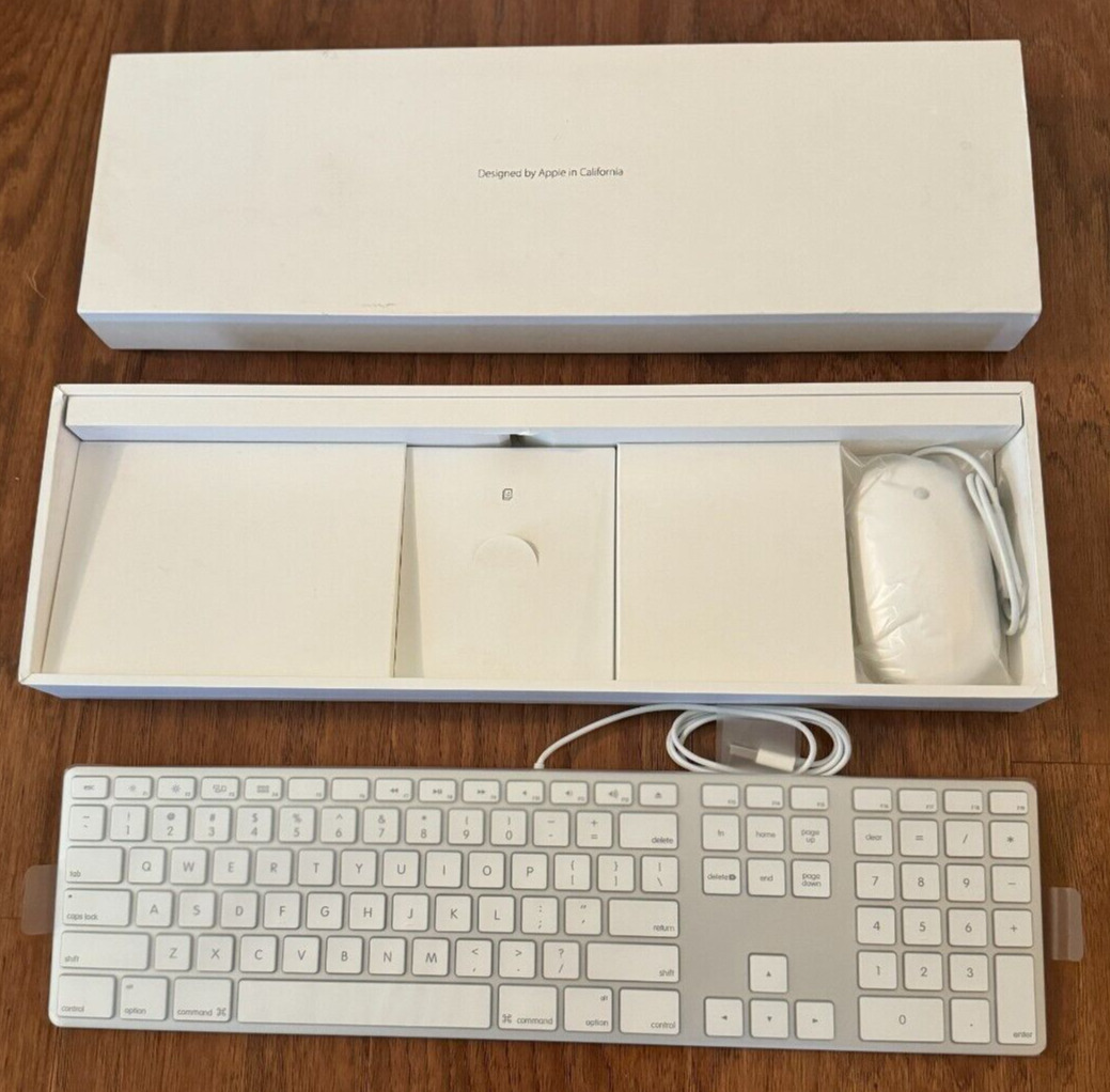 New Apple White Aluminum USB Wired Keyboard Mighty Mouse iMAC G4 G5 Genuine Set