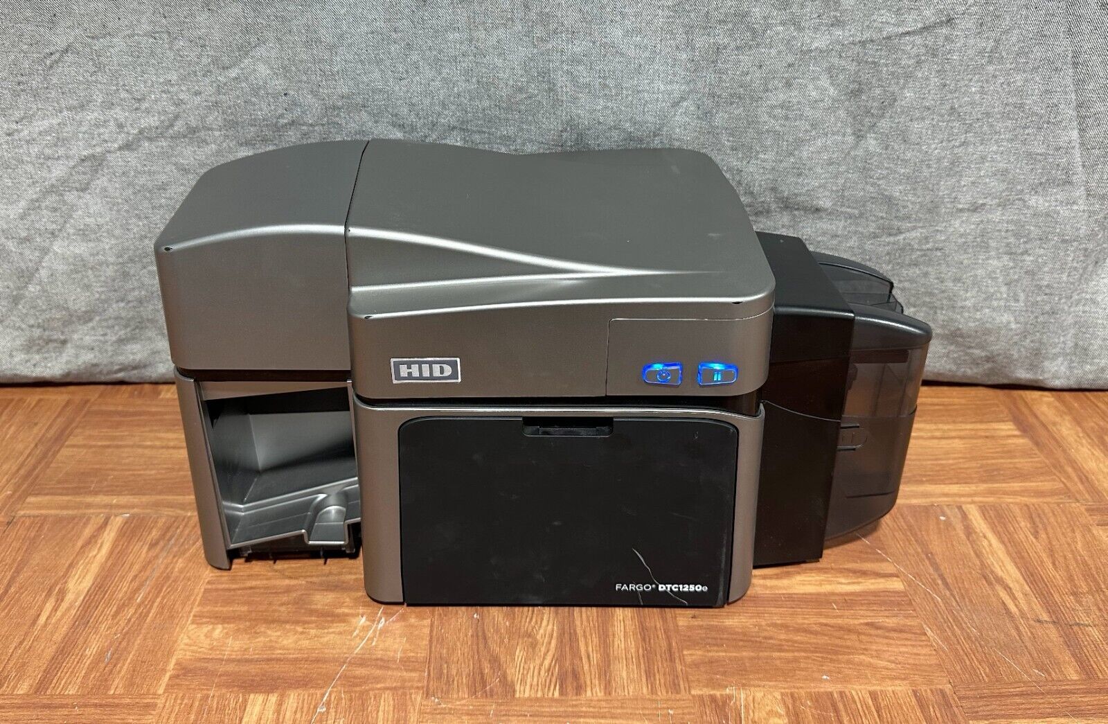 POWER TESTED HID Global Fargo DTC1250e Color Business ID Direct-To-Card Printer