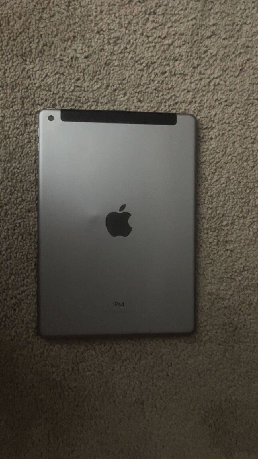 Apple Ipad 6th Gen. 128GB, wifi cellular (unlocked), 9.7in - Space gray