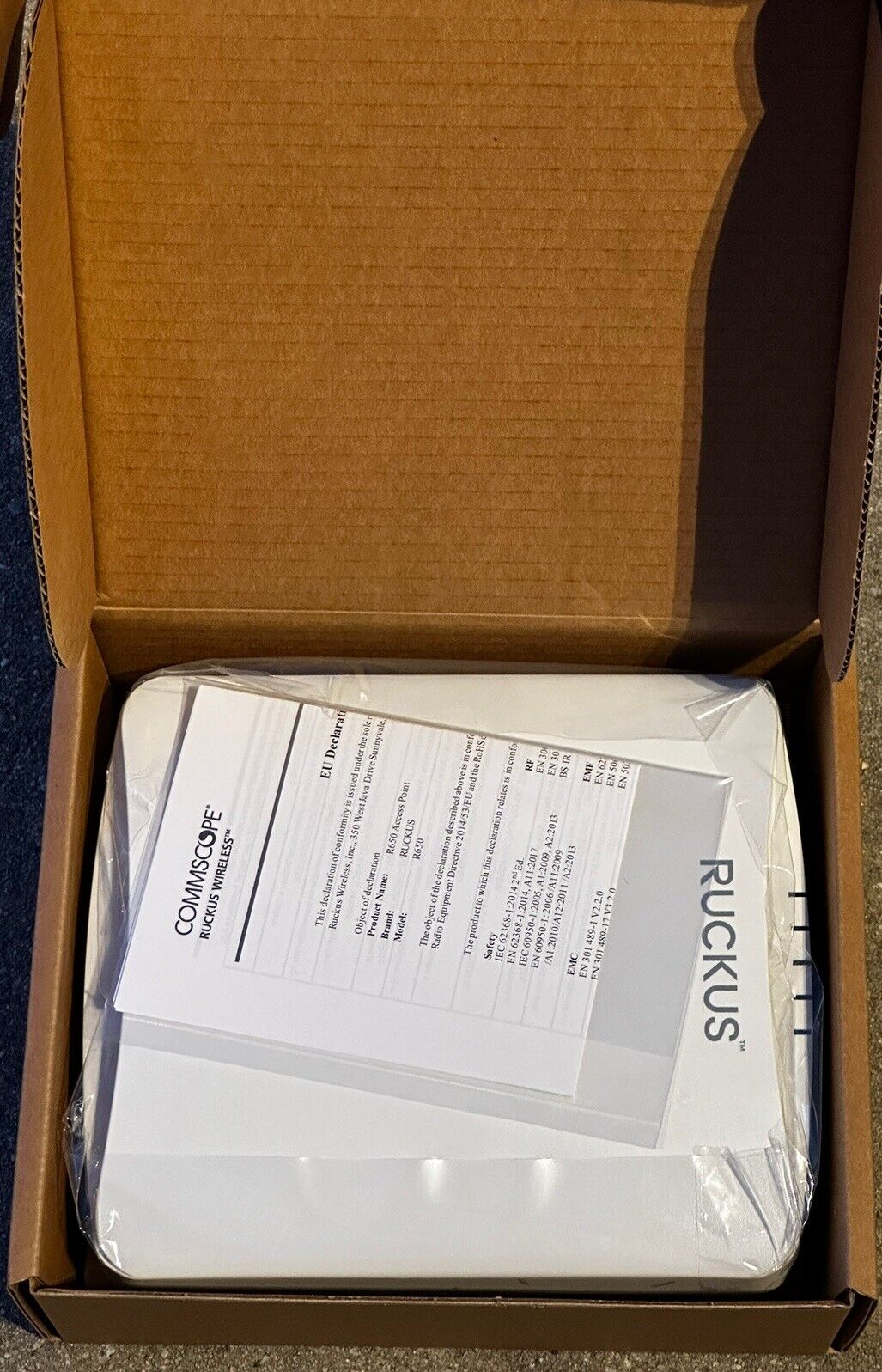 (Brand New) Unleashed Ruckus R650 Wireless Access Point