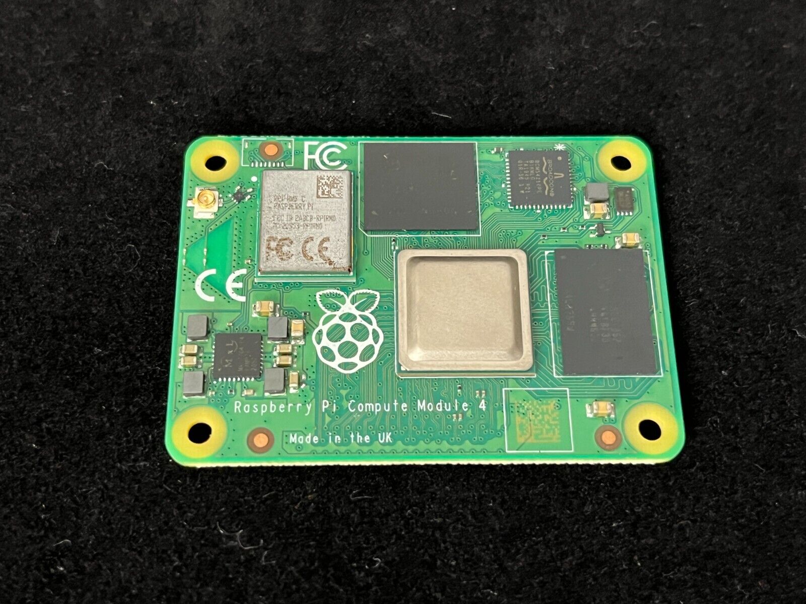 Raspberry Pi Compute Module 4 | 4GB RAM | 32GB eMMC | CM4 CM4104032