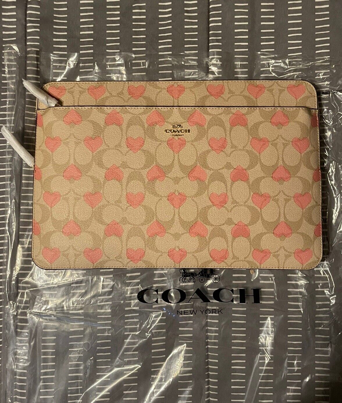 NWT Coach Laptop Sleeve In Signature Canvas With Heart Print 13”