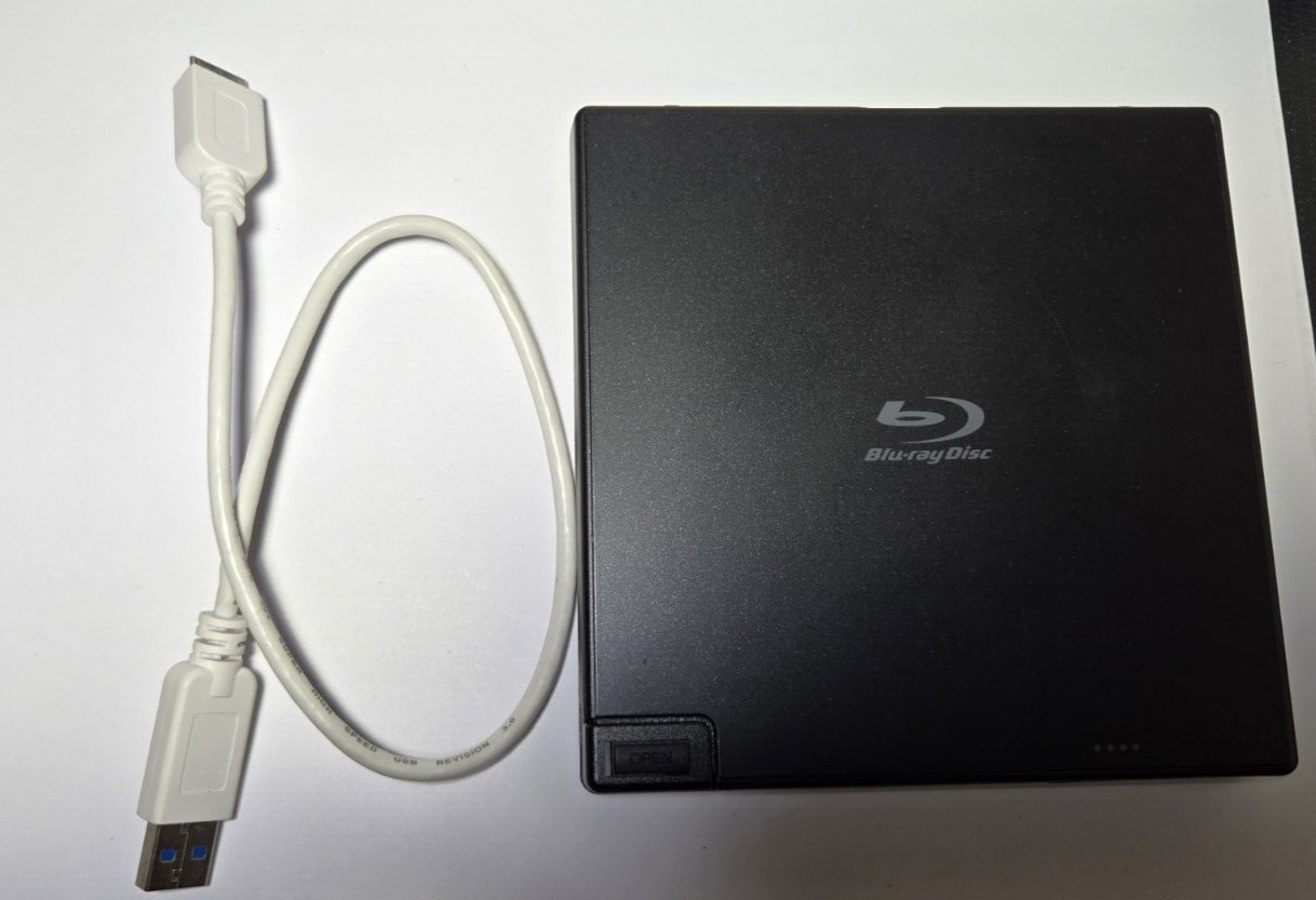 Pioneer BDR-XD07B 6x Slim Portable USB 3.0 BD/DVD/CD Burner V