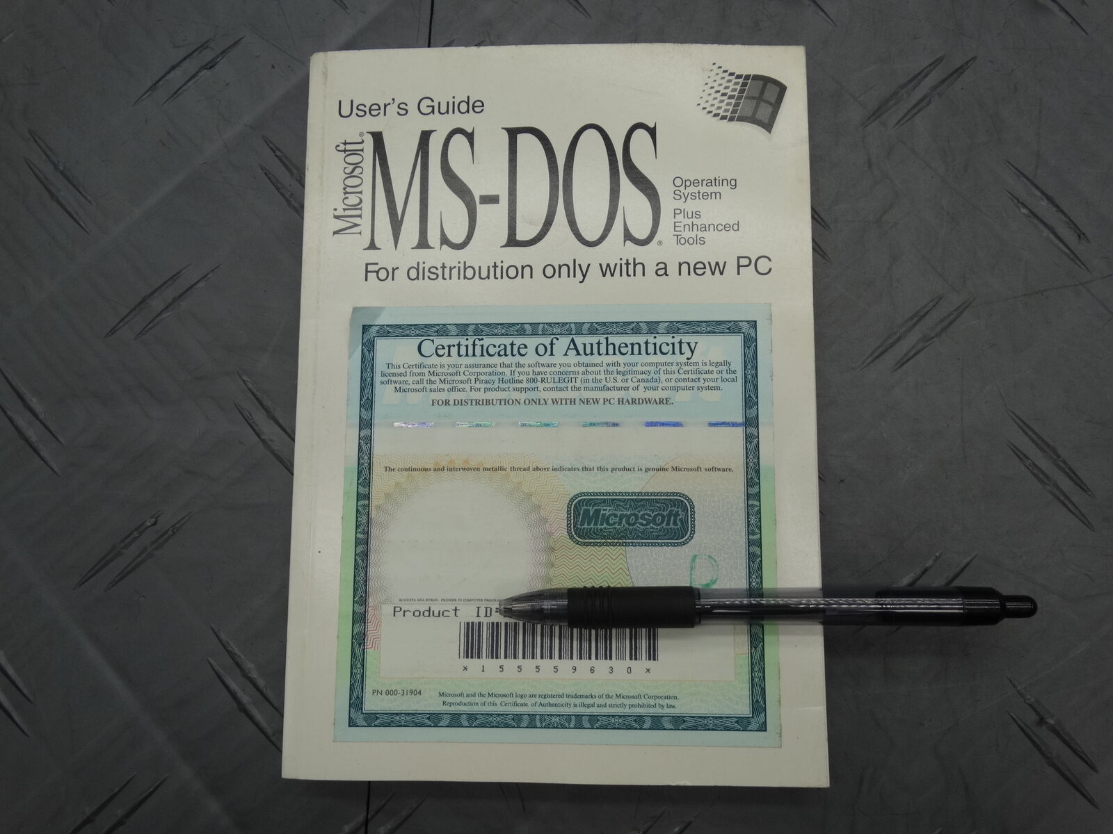 Microsoft MS-DOS User Guide + Authentic CD Key Mainframe Collection