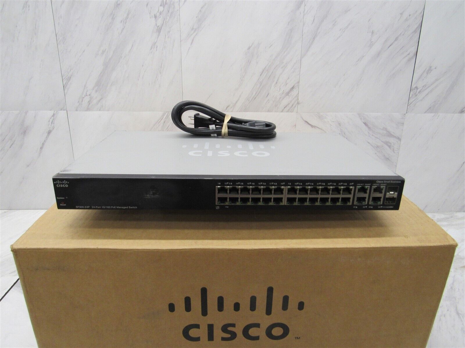 Cisco SF300-24P 24-Port 10/100 PoE Managed Network Switch SRW224G4P-K9