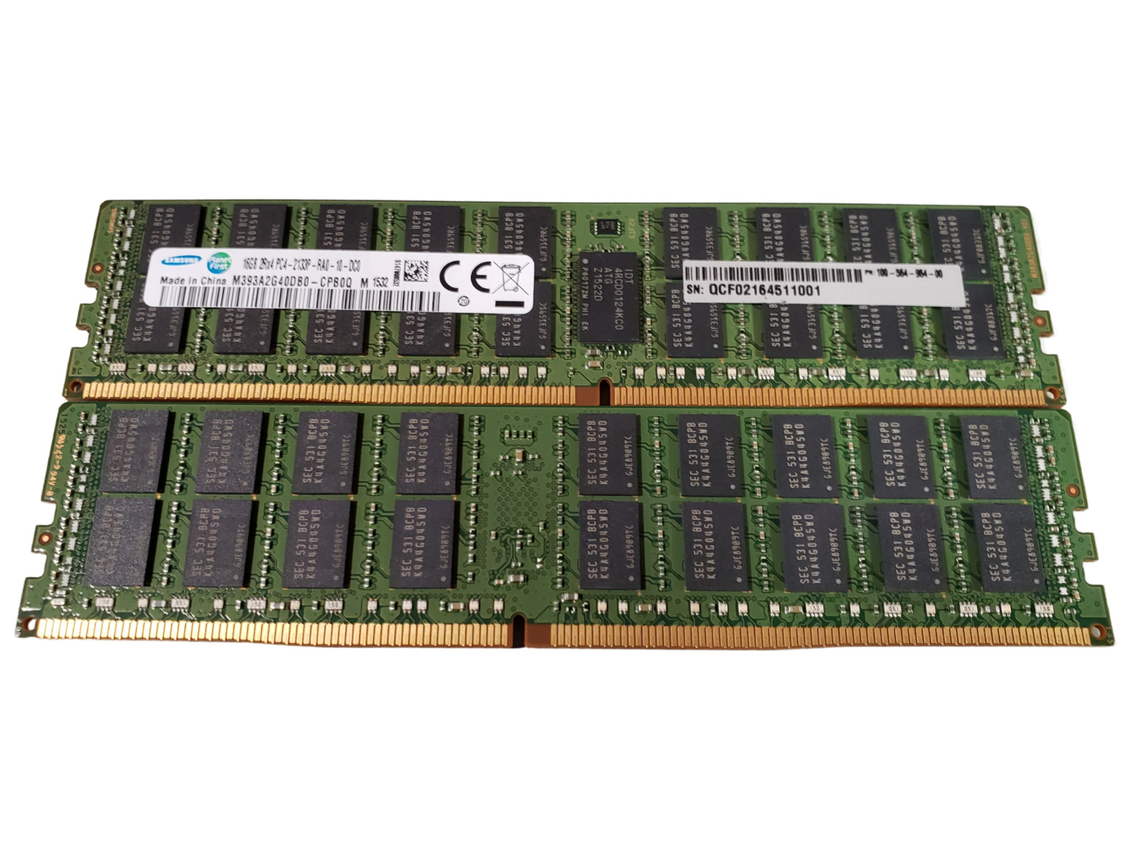 (2 Piece) Samsung M393A2G40DB0-CPB0Q DDR4-2133 32GB (2x16GB) Server Memory