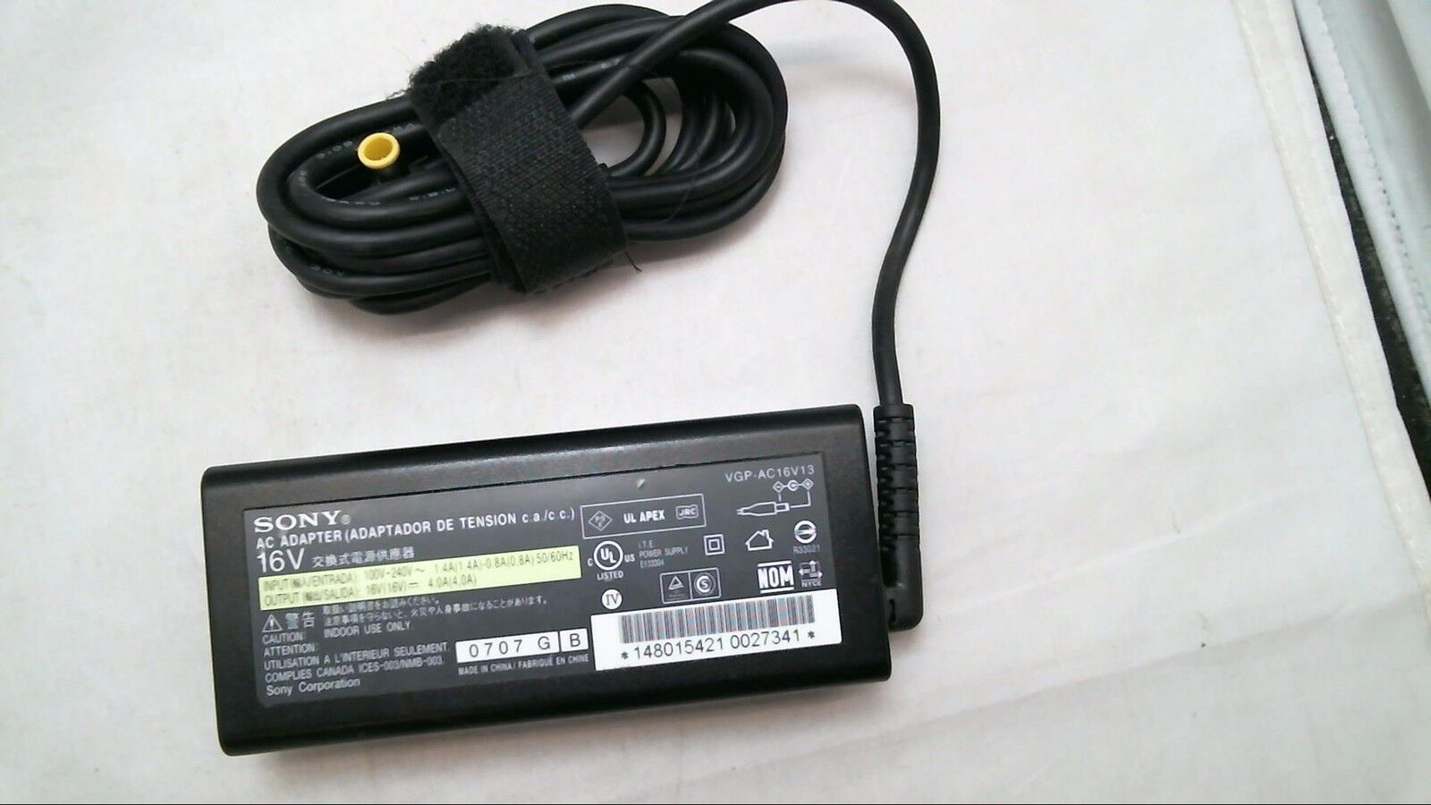 Genuine Original AC Power Adapter Sony VAIO VGP-AC16V8 VGP-AC16V13 VGP-AC16V14