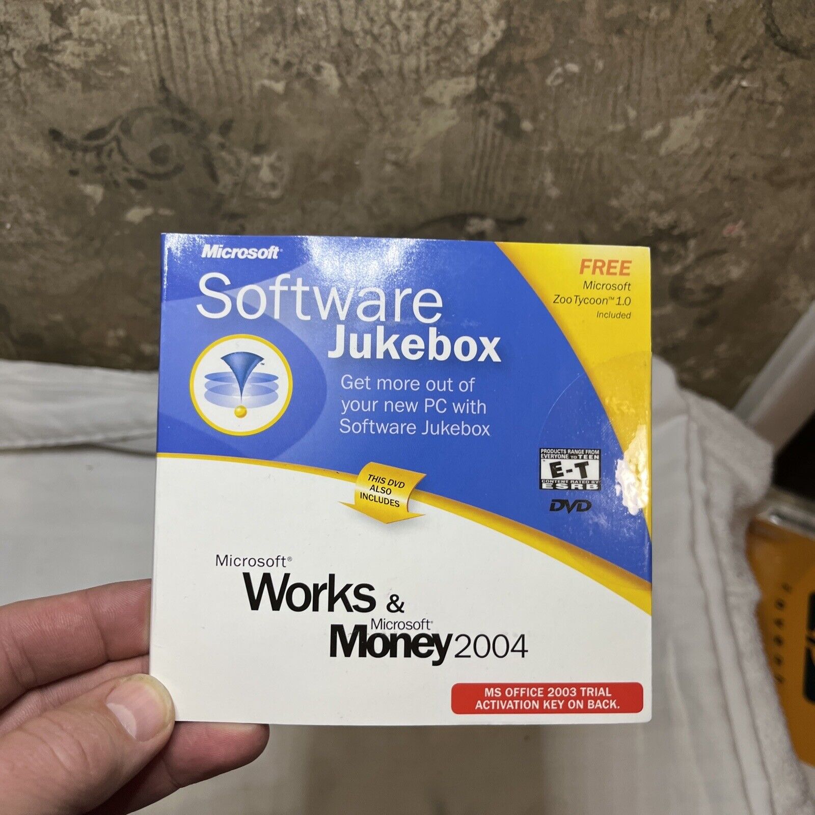 Microsoft Works 7.0 & Money 2004 Windows PC DVD-Rom Key Encarta Software Jukebox