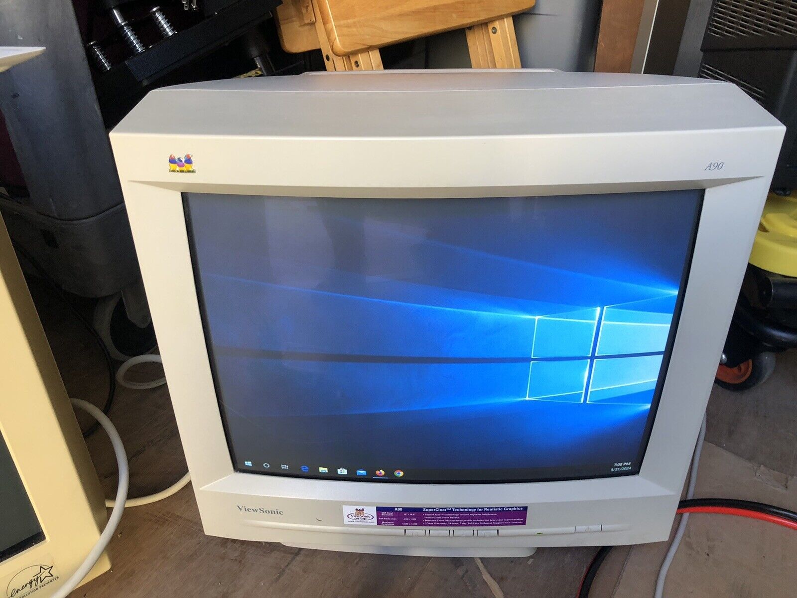Vintage ViewSonic A90 19” CRT Computer VGA Gaming Monitor In Excellent Condition
