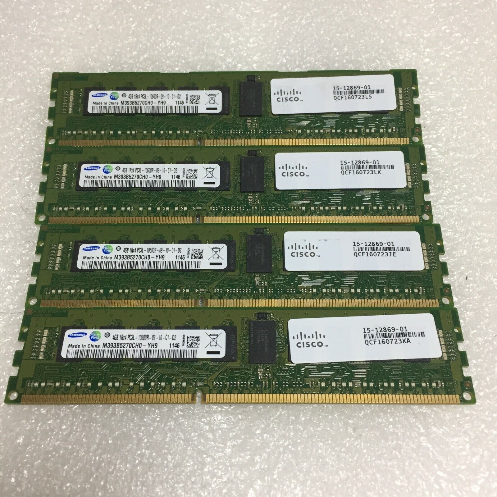 Samsung 4GB (16GB) PC3L-10600R DDR3-1333Mhz ECC Reg Server RAM M393B5270CH0-YH9