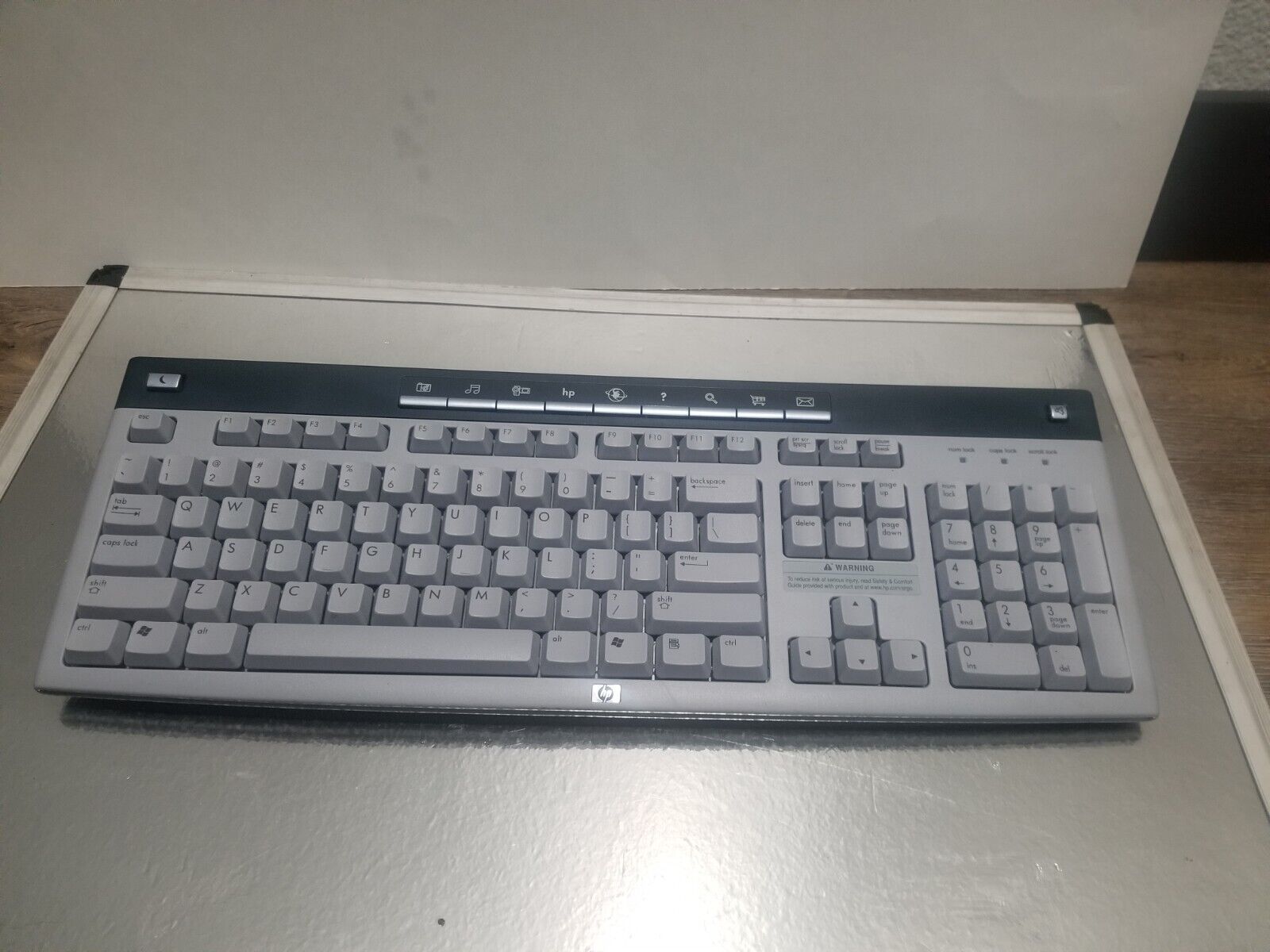 HP PS/2 Keyboard Hewlett Packard KB-0228 Multimedia Wired Tested Excellent