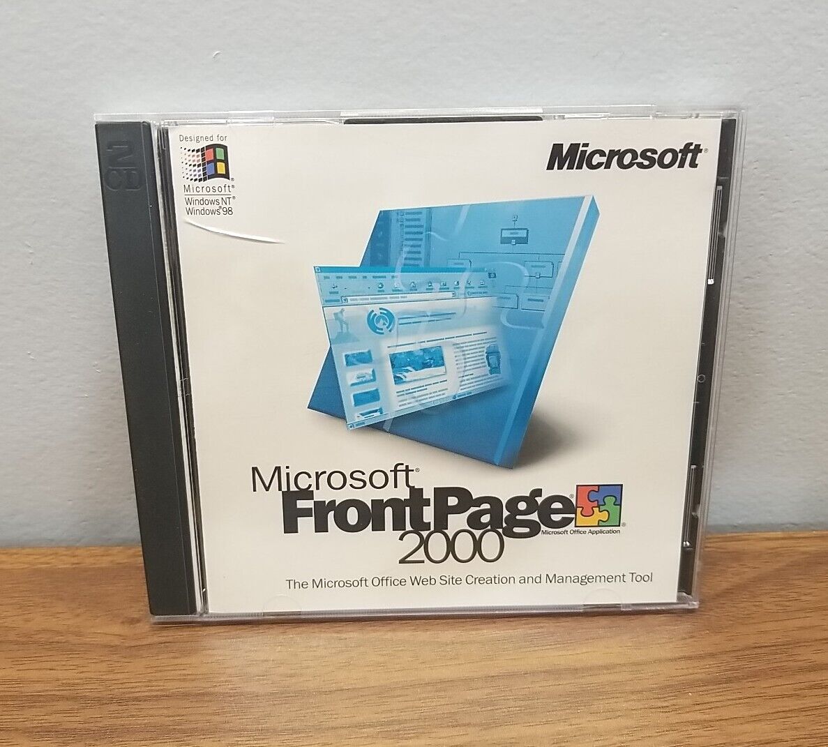 Microsoft Front Page 2000 CD Software w/ Product Key ~ Good Condition